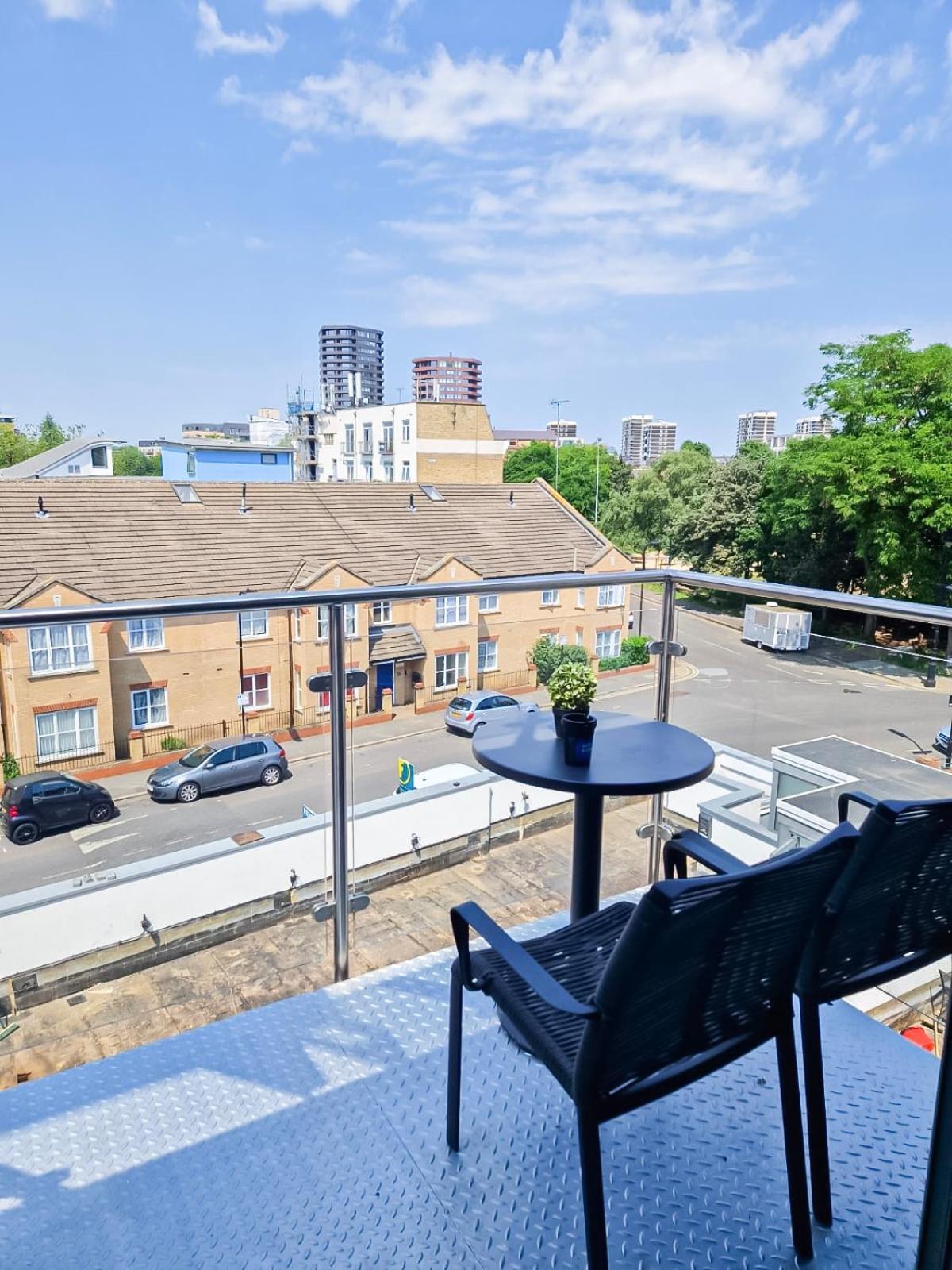 Apartamento Contemporary With Private Terraces In Shoreditch, Hoxton, Islington