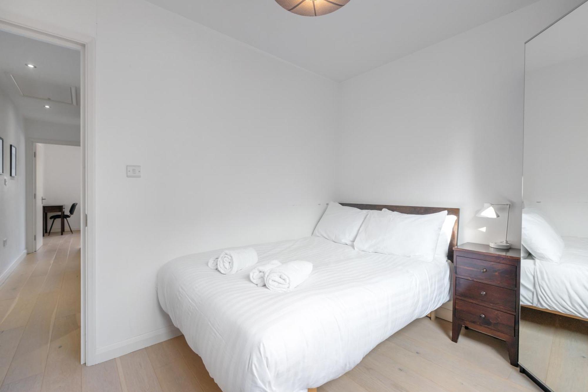 4 Bed 2 Bath - Modern Flat Right On Columbia Road! *