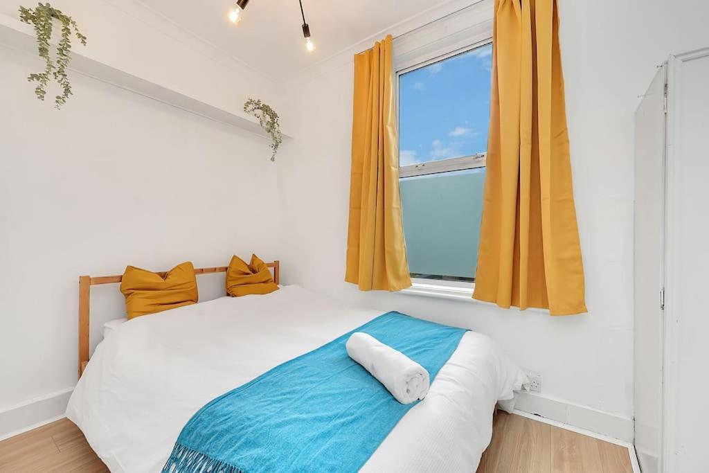 Appartement Enquires At The Panel By Harlington 8 Bed Londres
