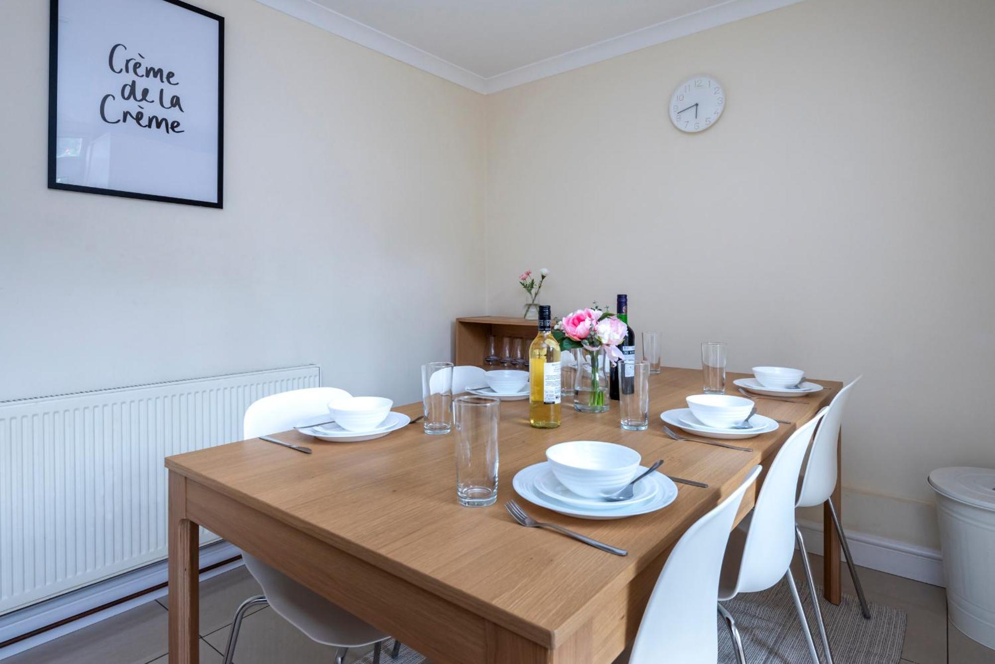 Spacious 3 Bedroom Whitechapel - 9 Mins From Tower Bridge With Free Parking & Garden * Londres