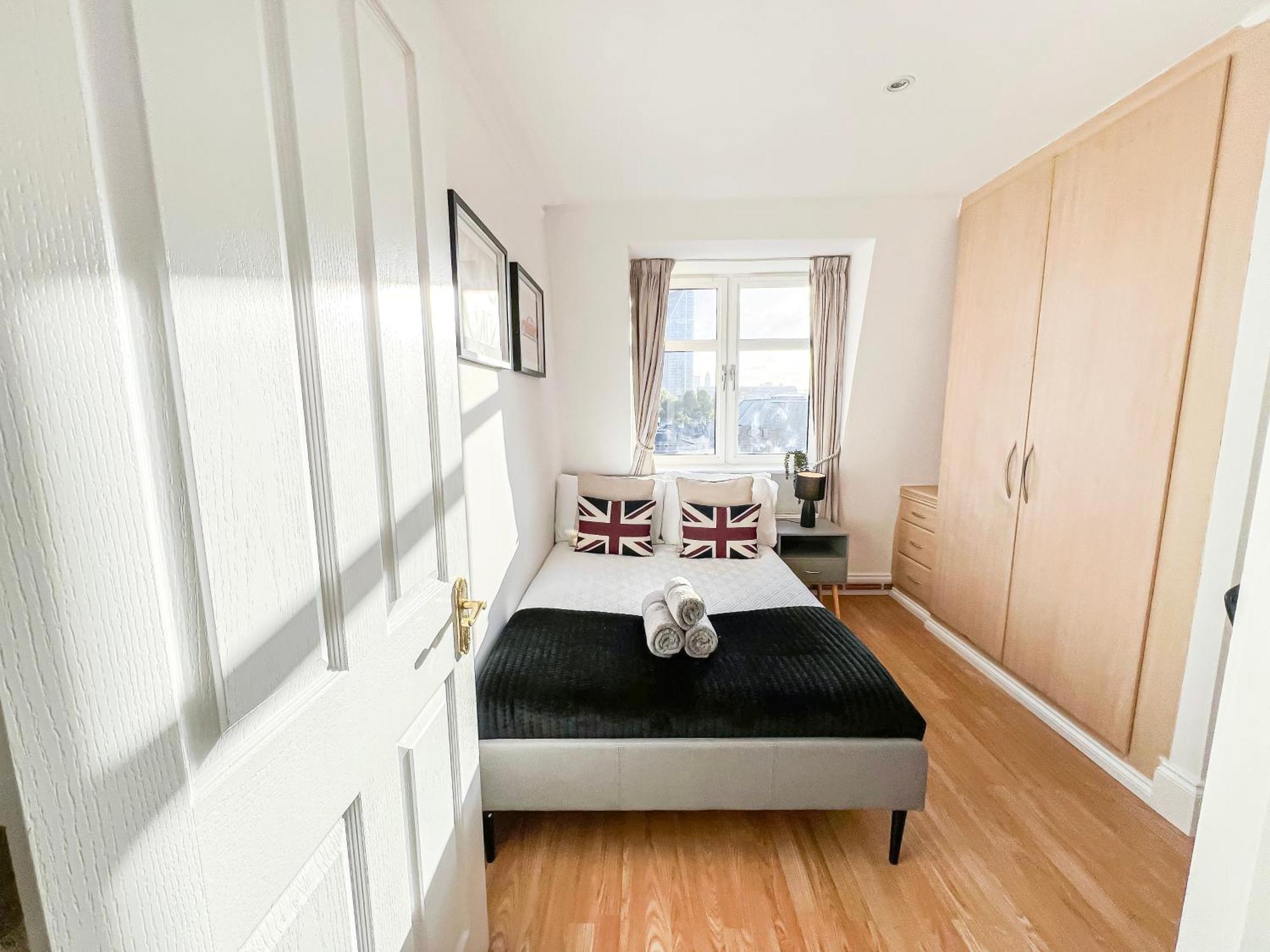 Apartment Lux 3 Bedroom Penthouse In Borough Near The Shard, Bermondsey London