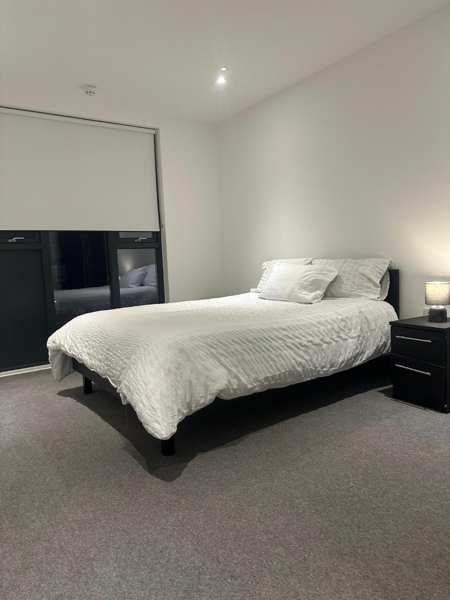 A Beautiful Two Bedroom Two Bathroom Apartment, A Few Minutes From The Iconic 02 Arena Appartement Londres