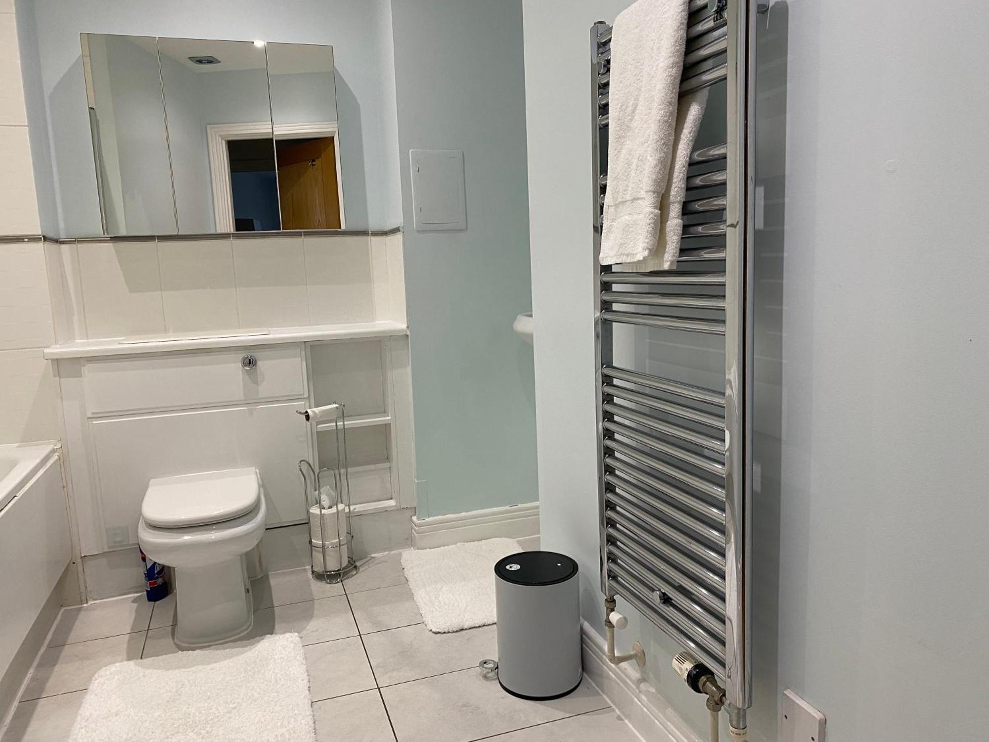 Cosy 2 Bedroom Royal Docks * Londres