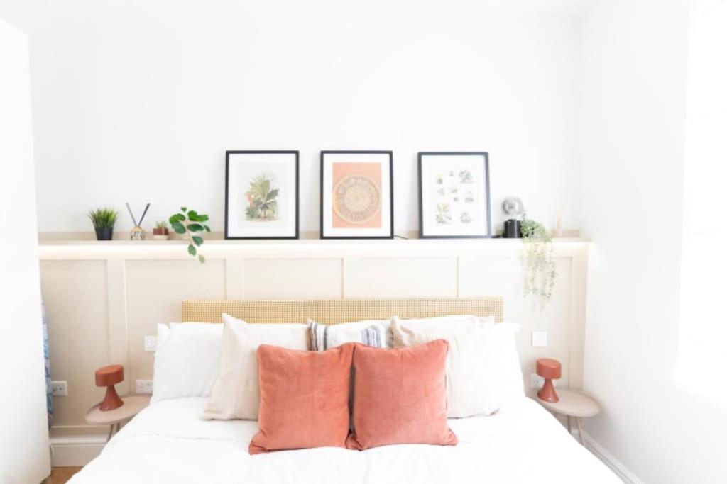 Stunning Cosy Near 02, Canary Wharf Appartement Londres