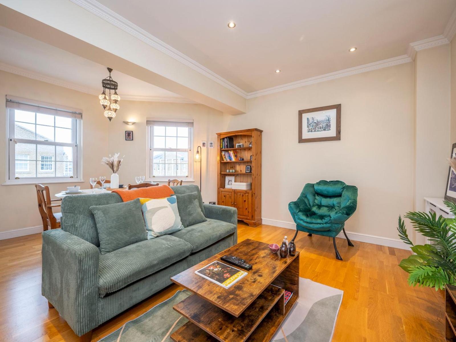 Gated Riverside Se16 With Parking Pass The Keys Appartement Londres