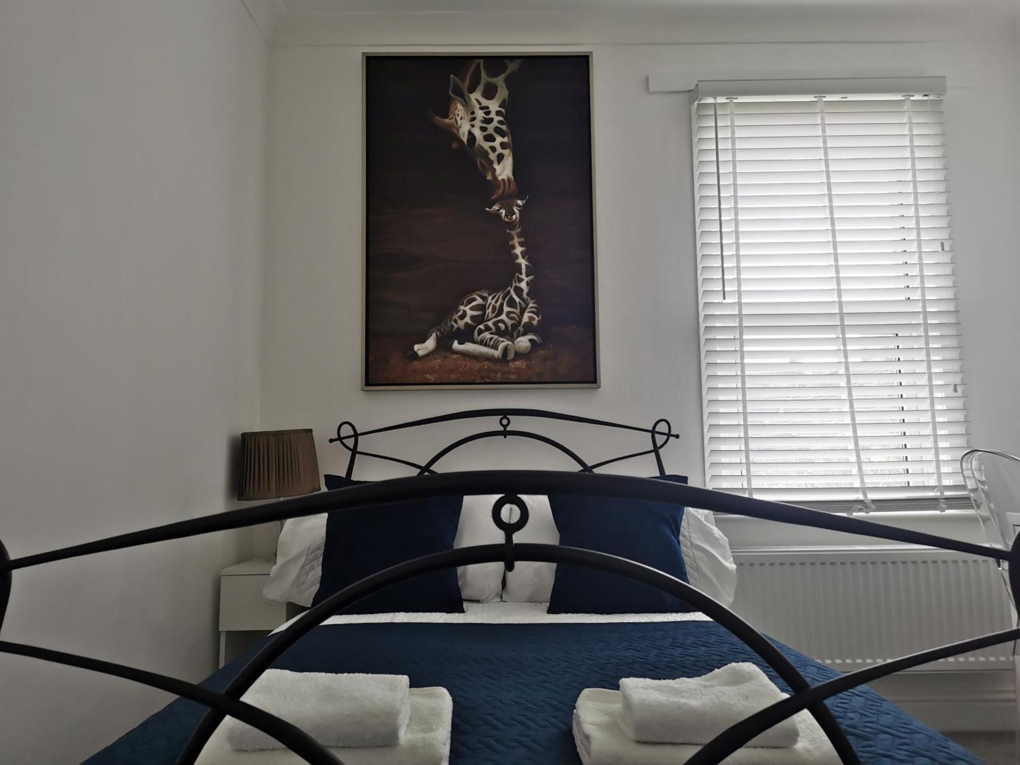 Сasa de vacaciones No 10 Spacious 2-bedroom House In Stratford With Parking For Up To Six Londres