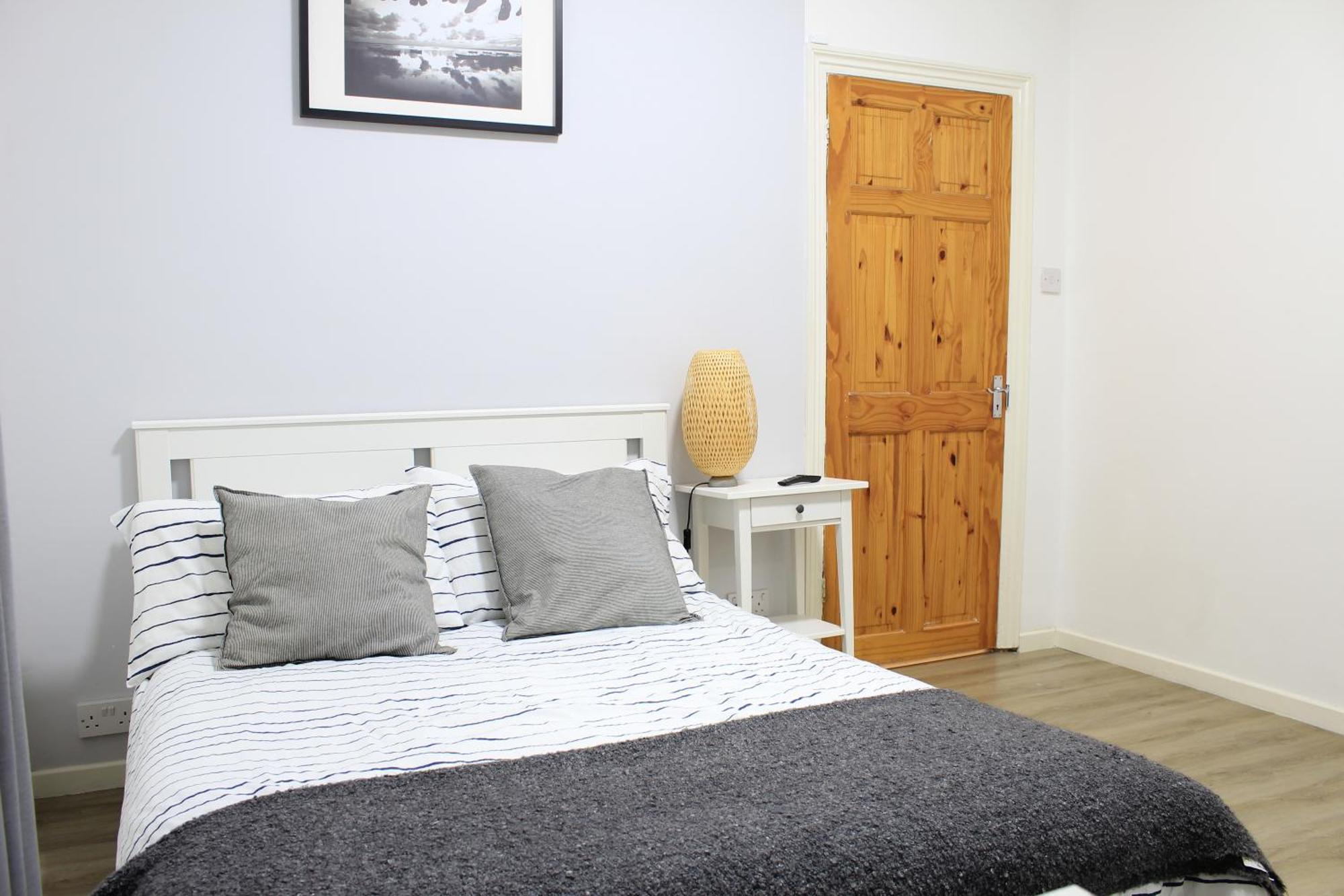Modern Ground Floor Flat - 15 Min To Central Apartment
