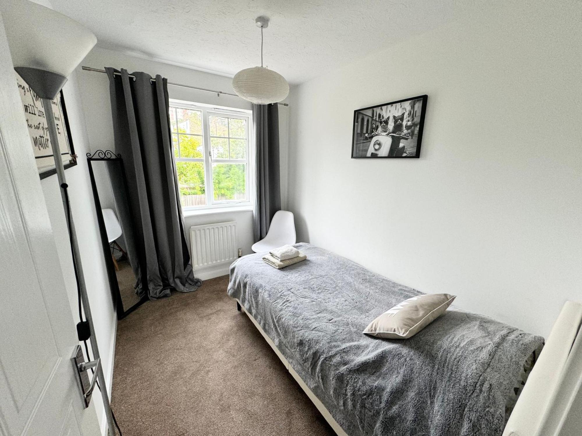 3 Bed House With Parking And Garden Near Tower Bridge Appartement Londen