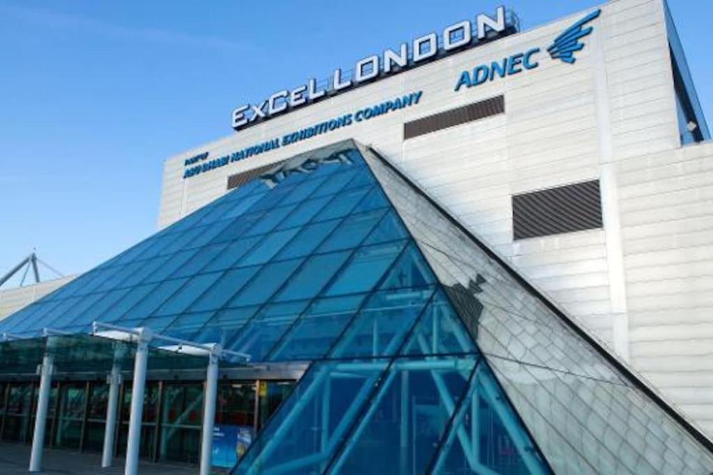 Full Close To Excel Centre, Airport , O2 Arena Apartamento