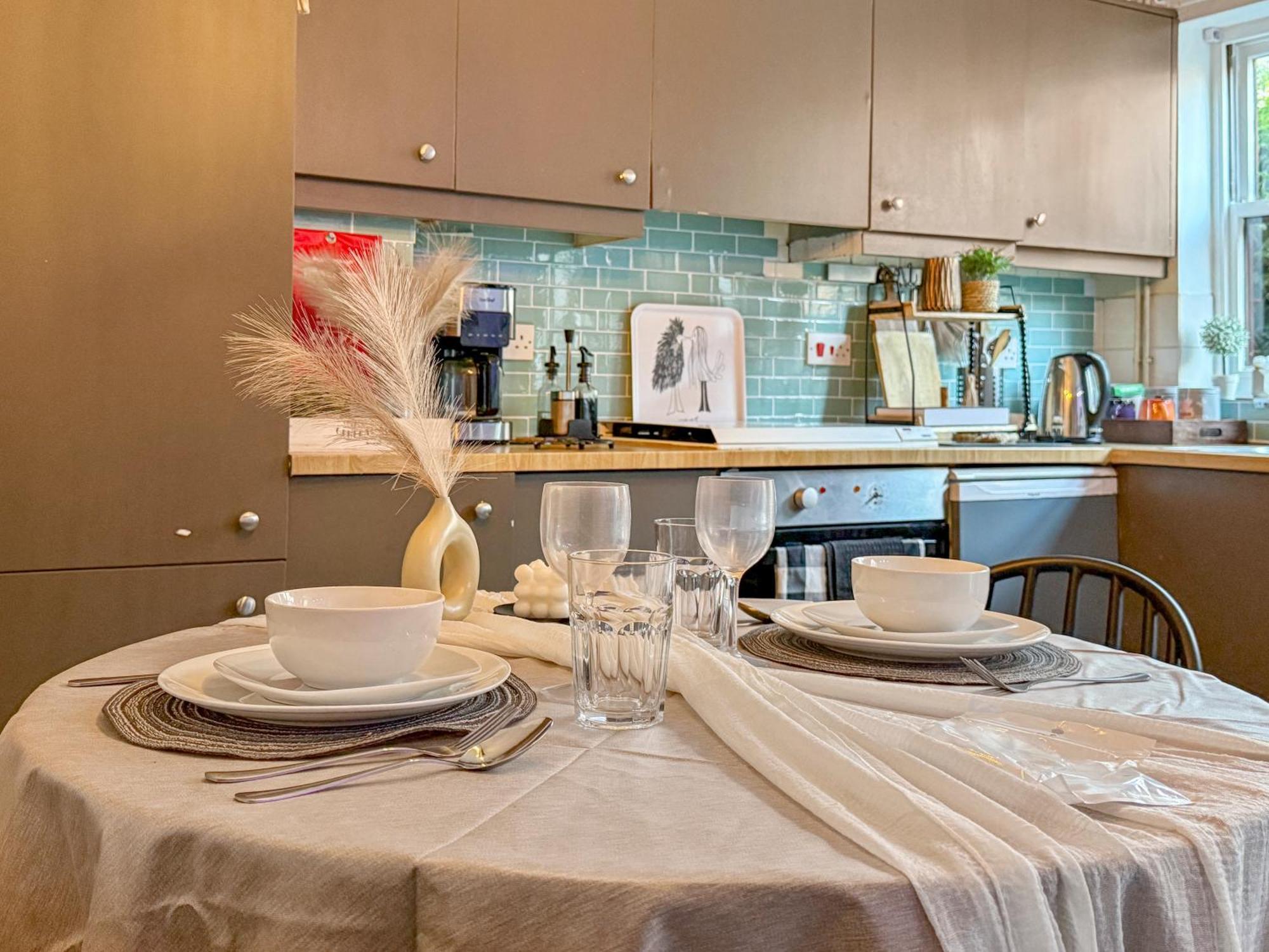 2bed Garden House W/hot Tub, Sauna & Cinema Londres