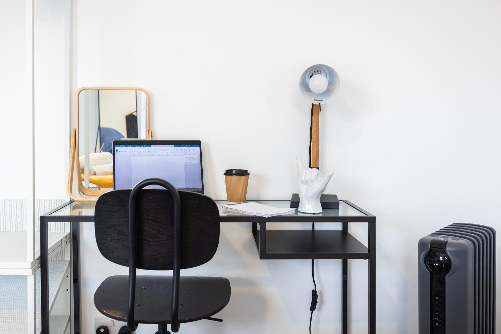 Apartamento Quick Access To City, Self Check-in!