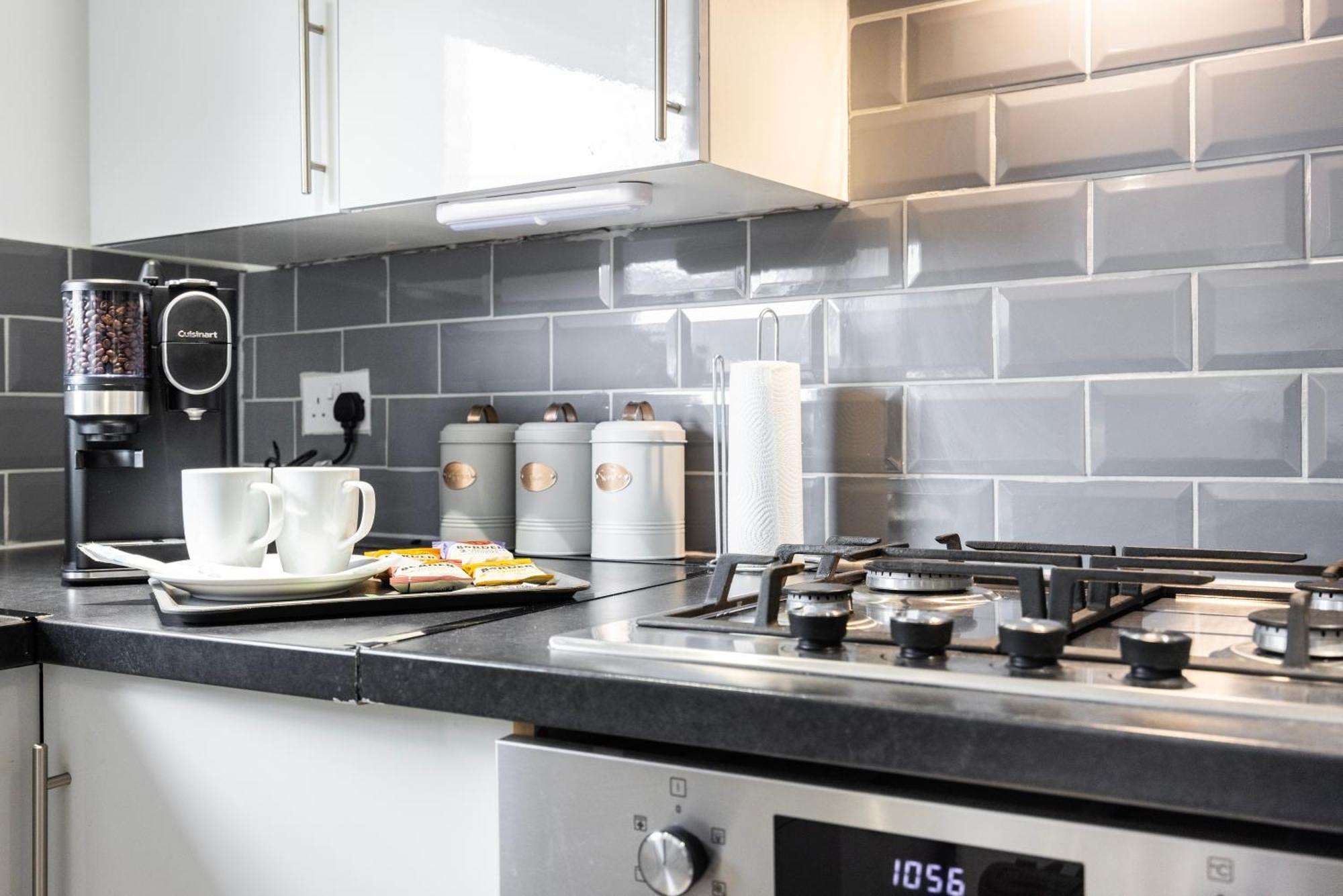 Quick Access To City, Self Check-in! Apartamento