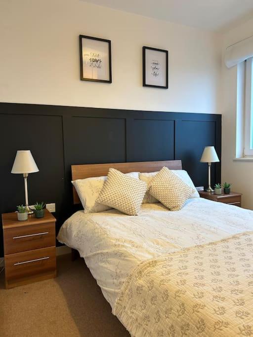 Newly Renovated & Modern 2-br Close To Canary Wharf Apartamento