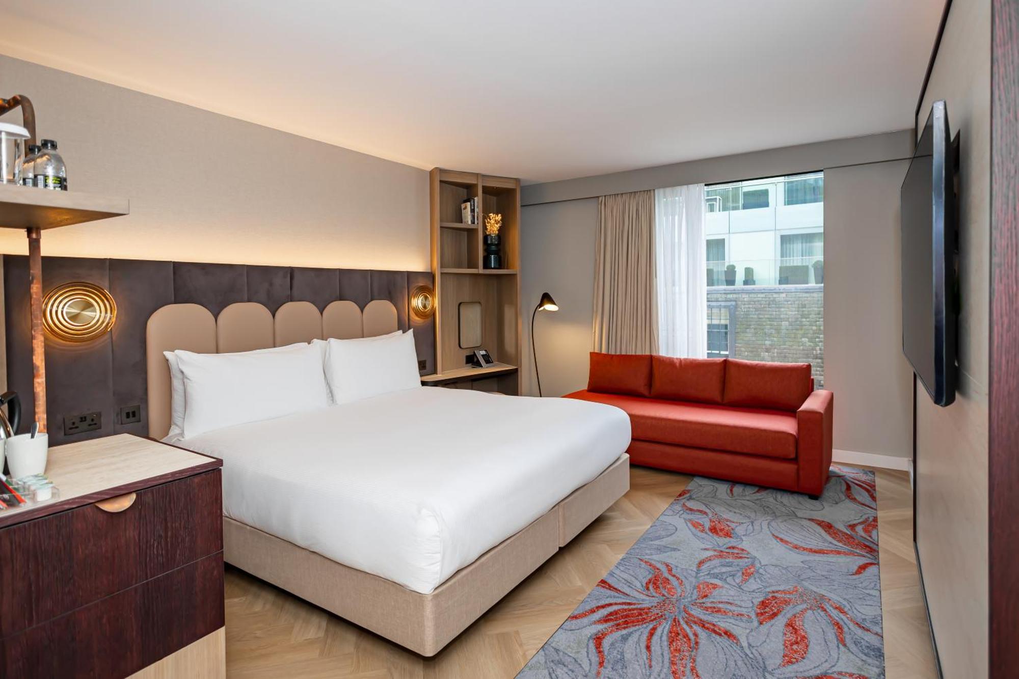 Doubletree By Hilton - Tower Of 4*