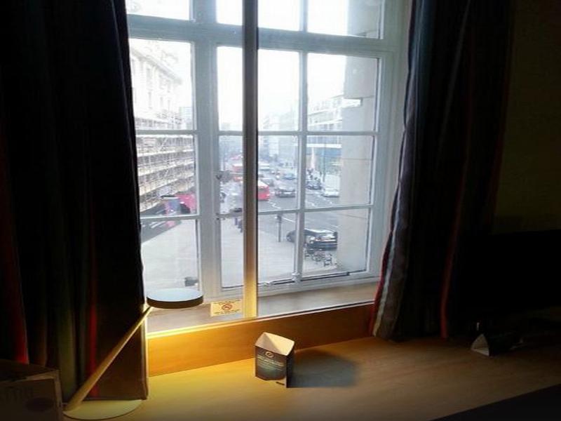 Hotel Travelodge Central City Road