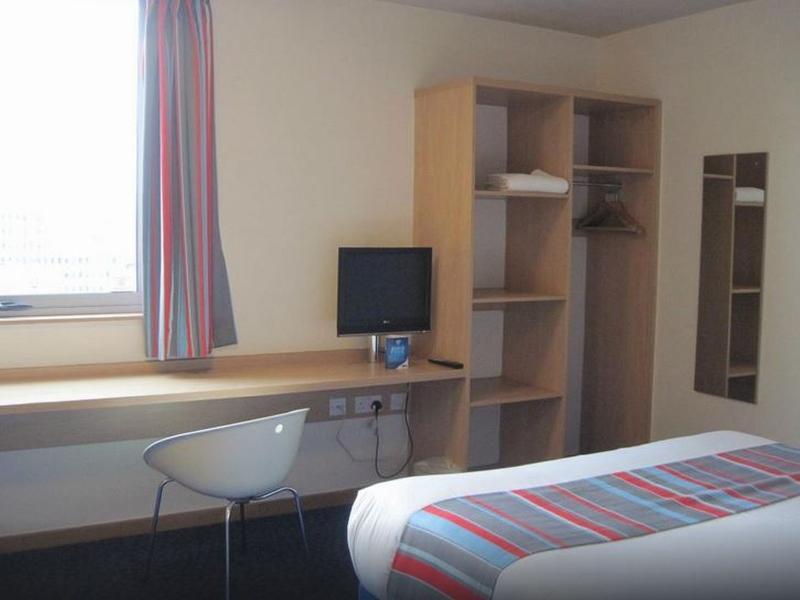 Hotel Travelodge Central City Road Londres