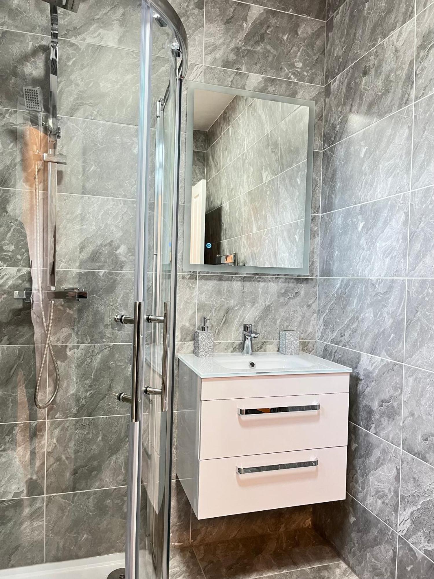 Beautiful Entire Flat In *