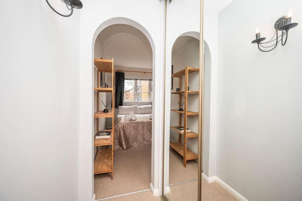 Cosy 2 Bedroom Flat Close To Tower Bridge With Free Parking Apartment *