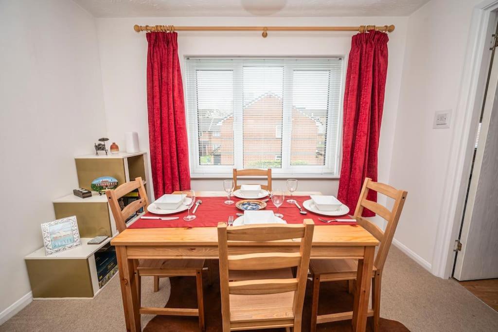 Apartment Cosy 2 Bedroom Flat Close To Tower Bridge With Free Parking *