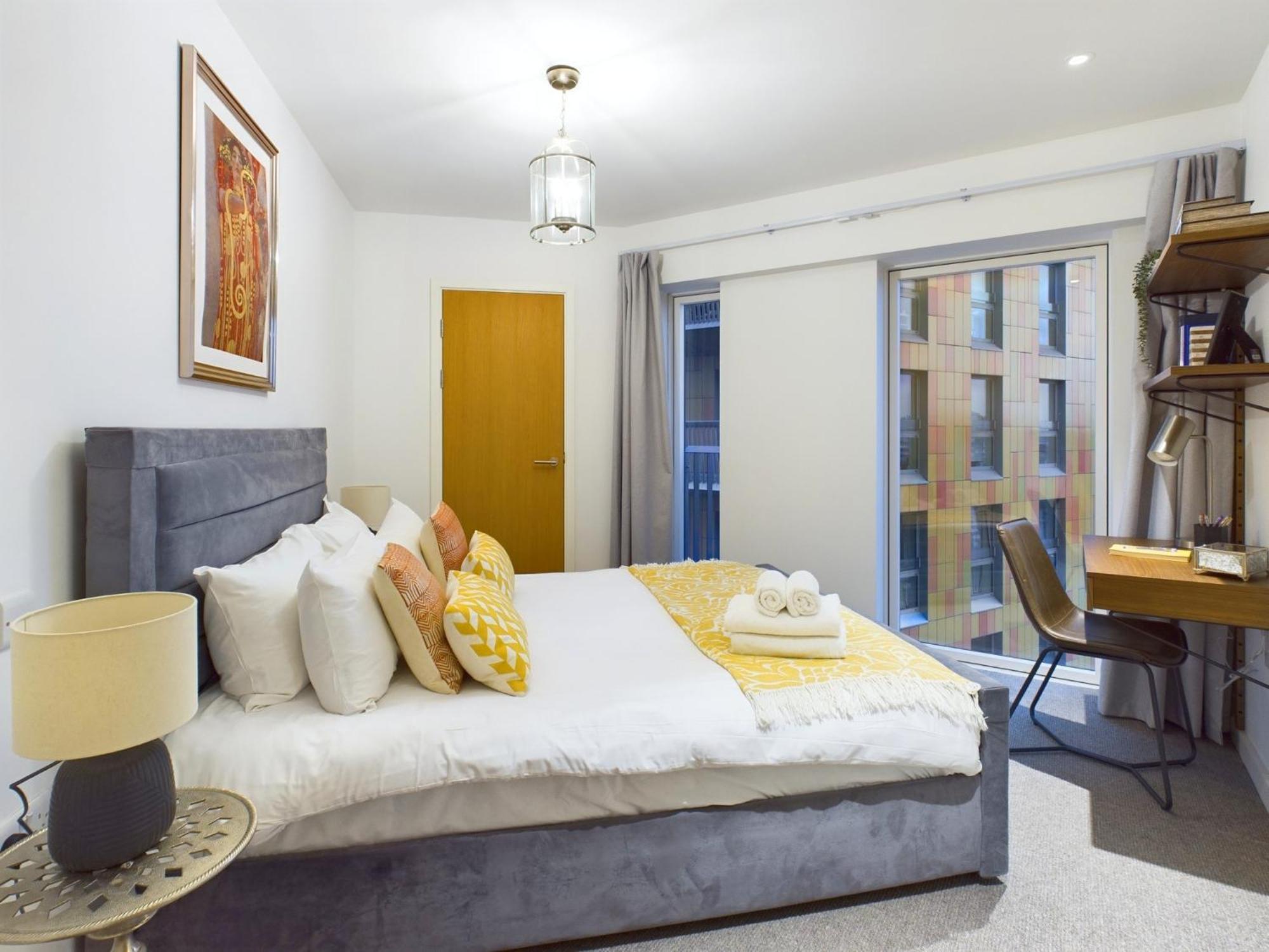 Wild Roses Serviced - Canning Town Appartement *