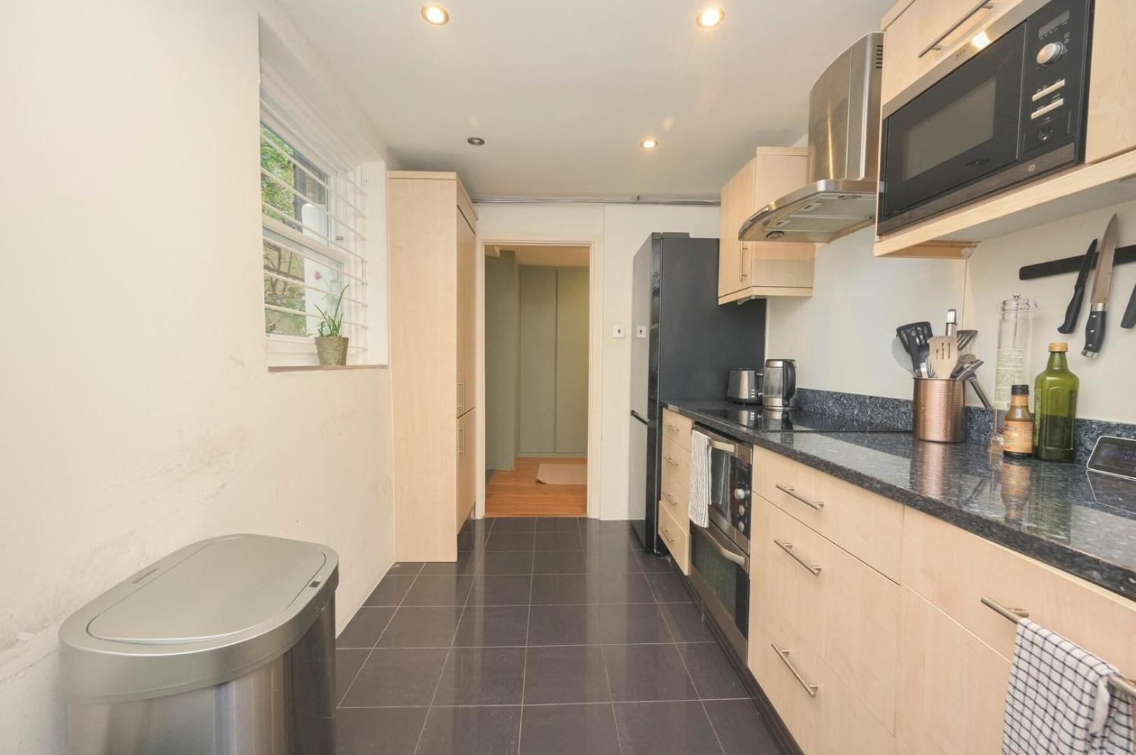 Apartamento Modern 1bd Basement Flat Near Victoria Park *