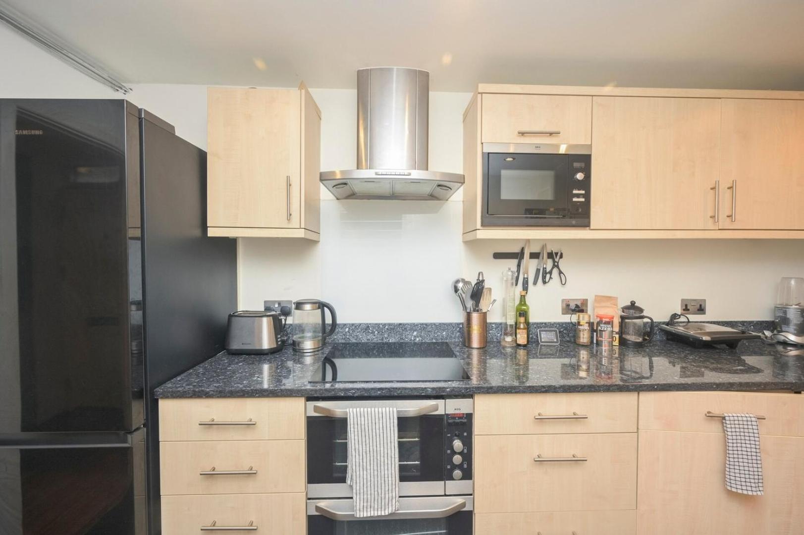 Apartamento Modern 1bd Basement Flat Near Victoria Park Londres