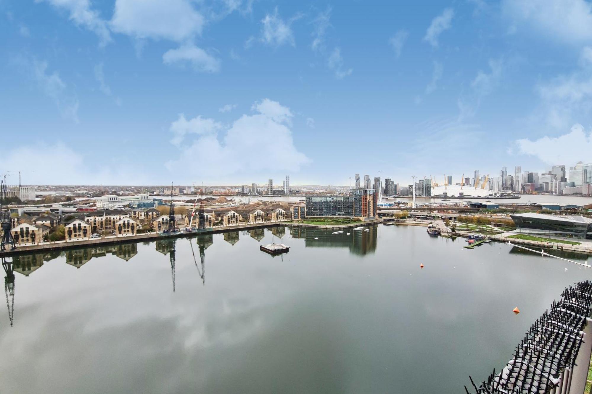 Apartamento Deluxe Two Bed With River & View Londres