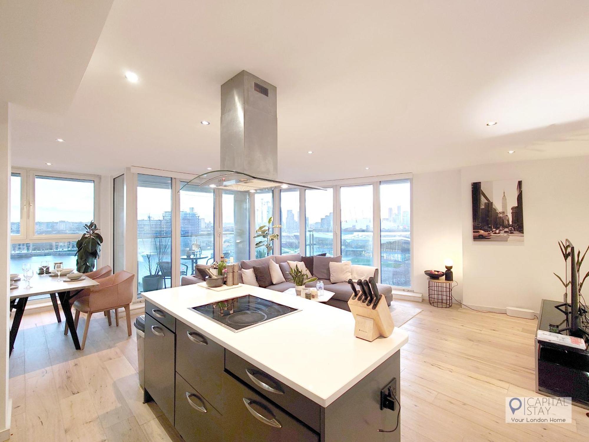 Deluxe Two Bed With River & View Apartamento *