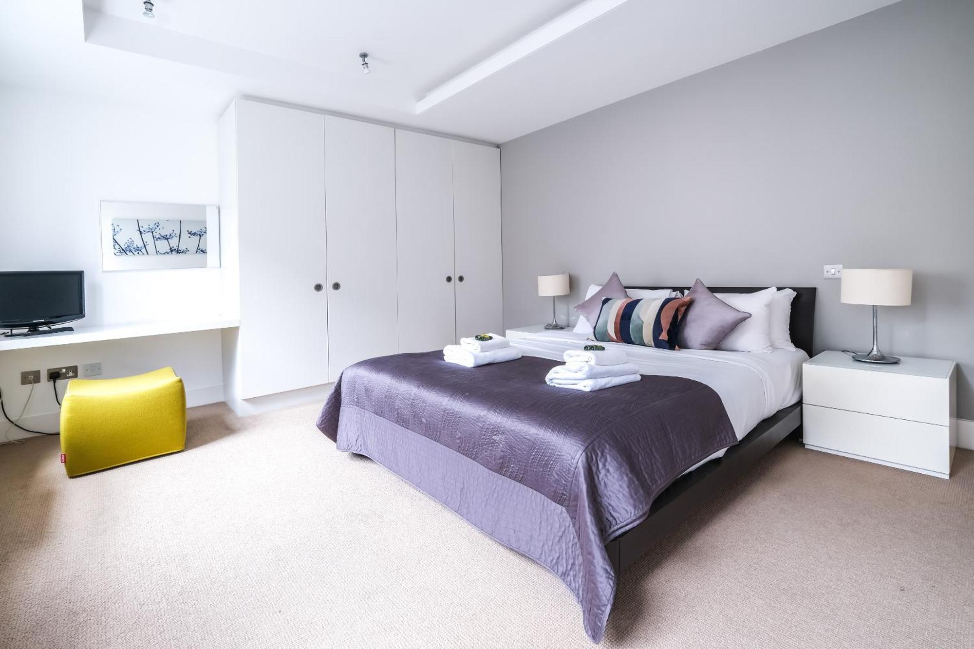 Modern Serviced 2 Minutes From Monument Tube Station * Londres