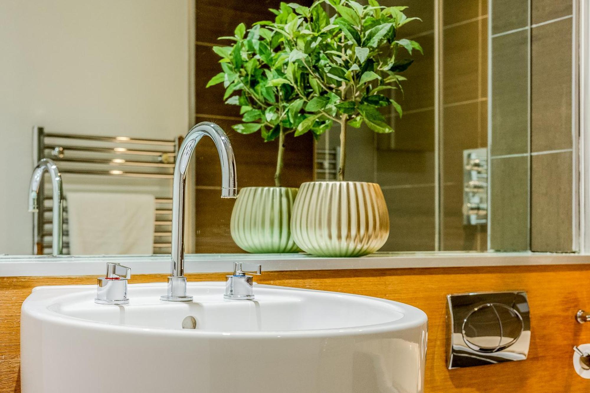 Appartement Modern Serviced 2 Minutes From Monument Tube Station Londres