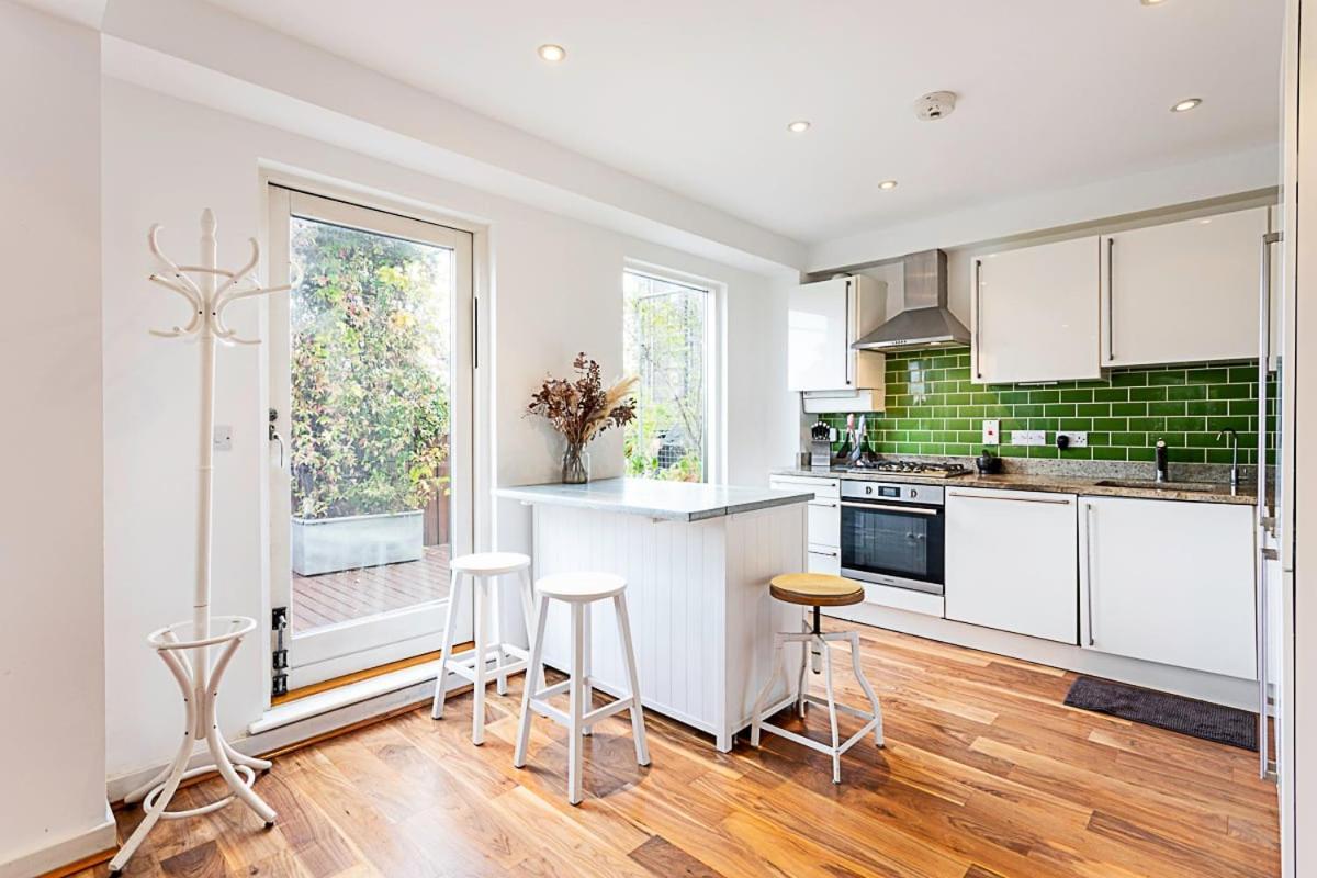 3 Bed Luxury Penthouse In Shoreditch Londres