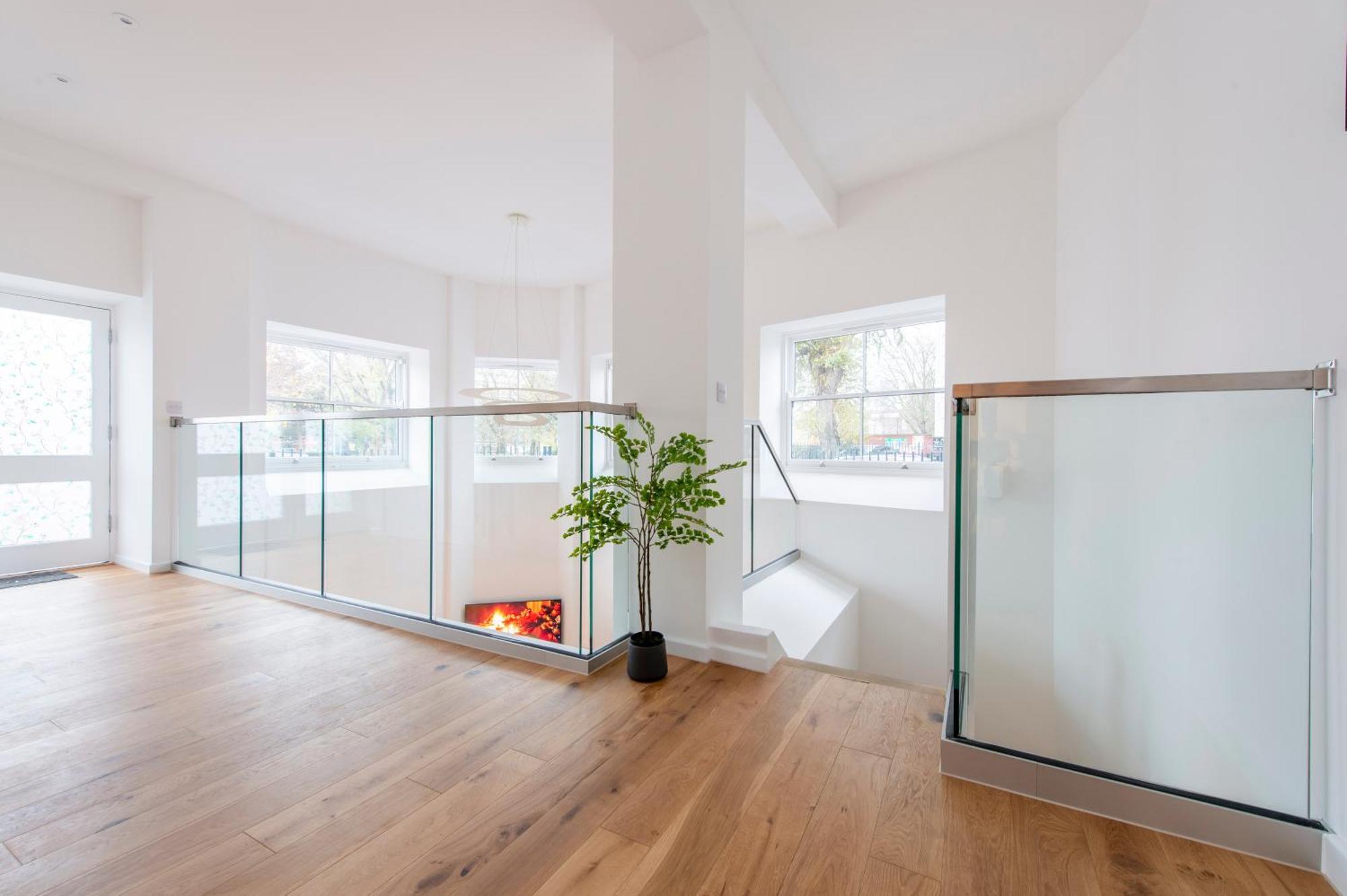 Apartamento Exquisite 3br Duplex Period Conversion, Air-con & Amenities Londres
