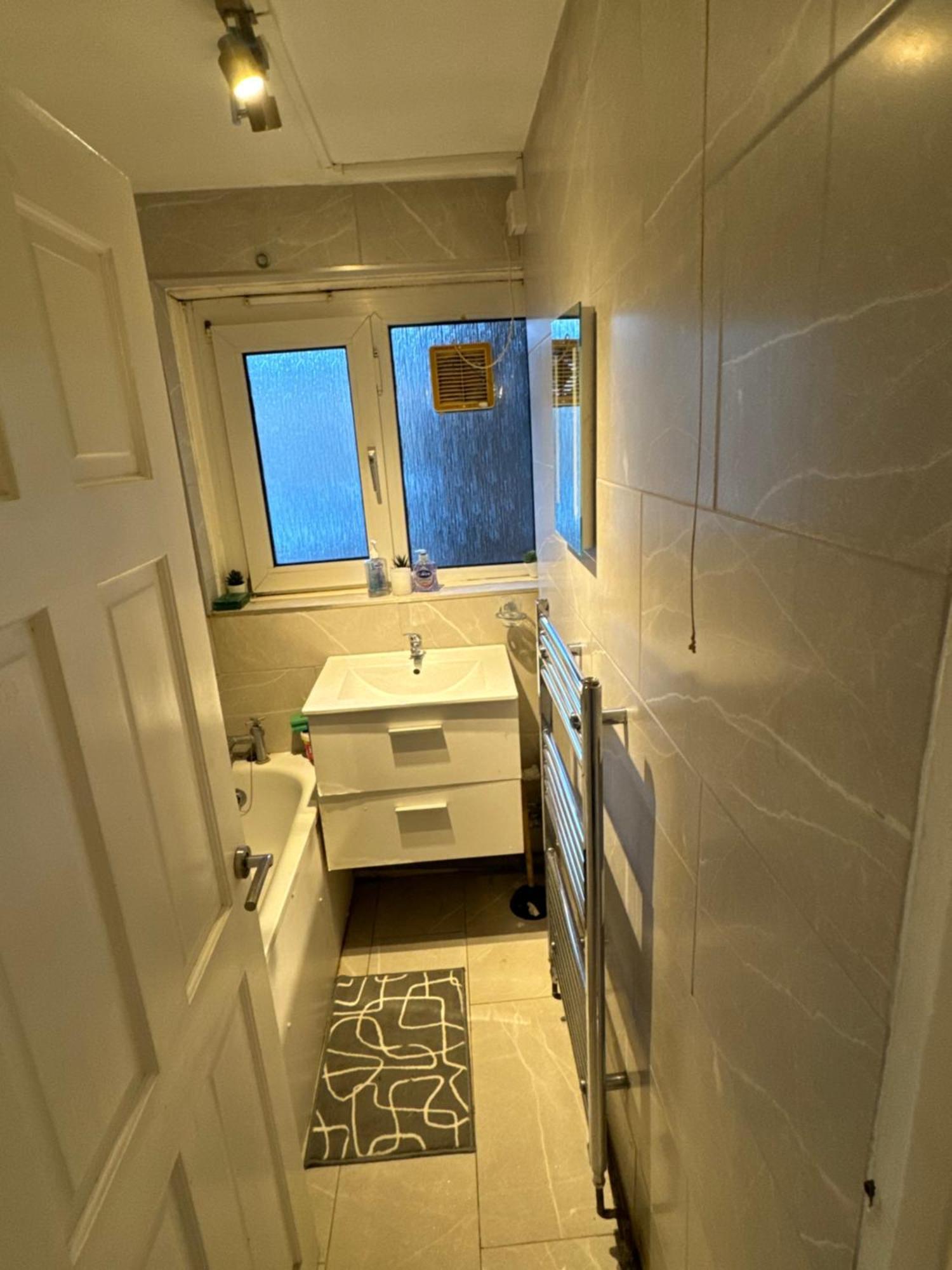 3 Bedroom House Stratford London, Sleeps 5 Londres