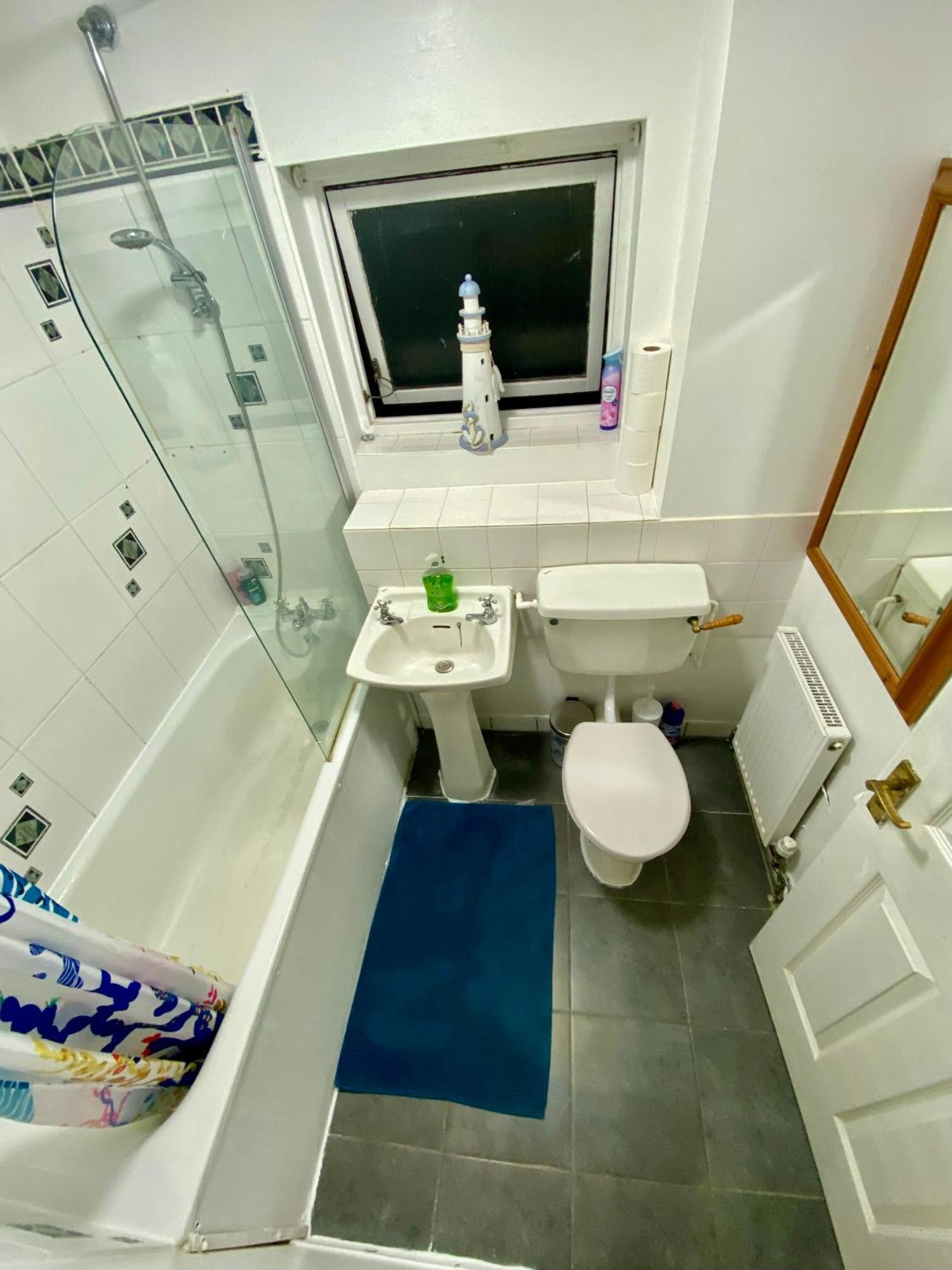 Appartement Cosy 3 Bedroom House Near Stratford,olympic Park, E15 *