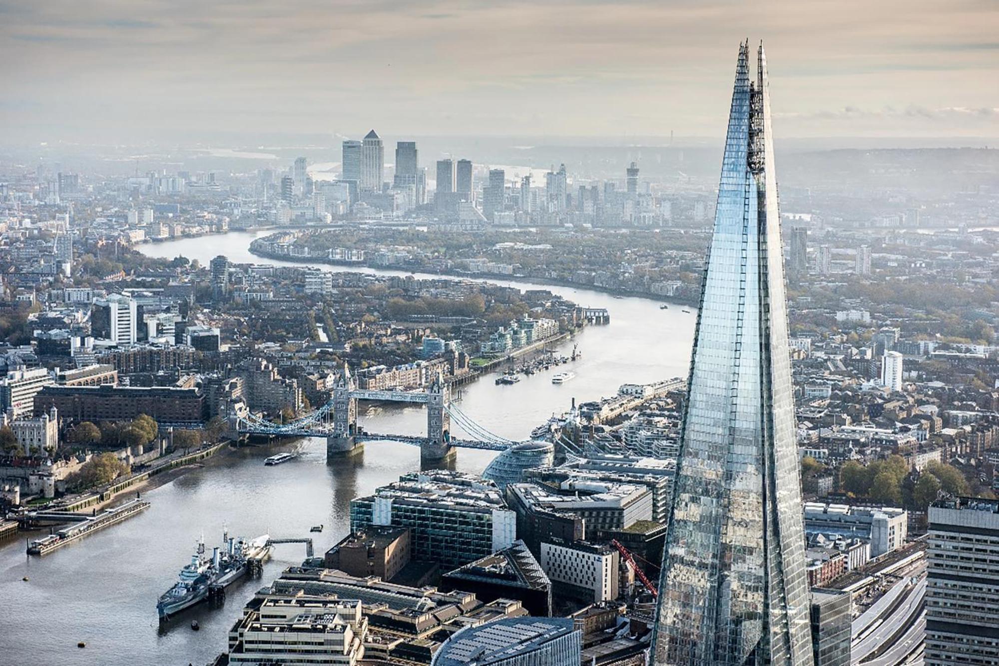 3 Bedroom Flat With Free Secured Parking In Borough Near The Shard, Bermondsey Londres