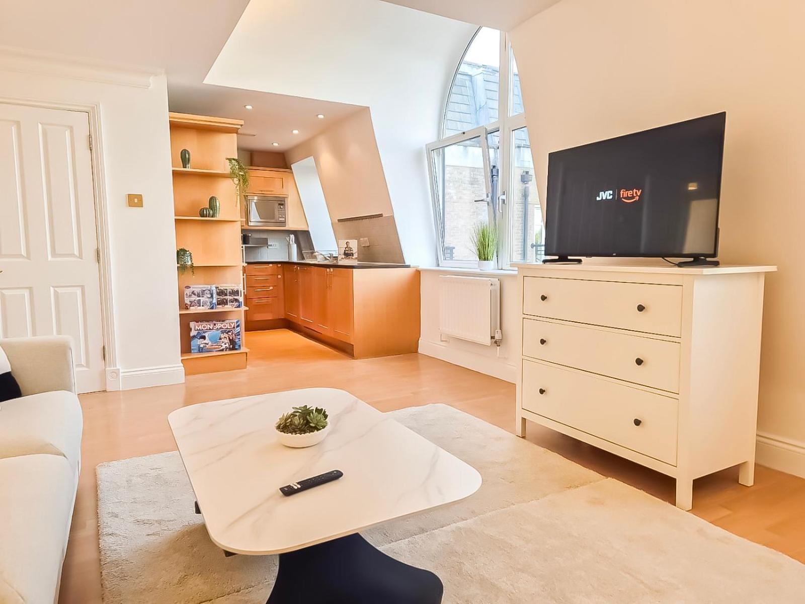 Apartamento 3 Bedroom Flat With Free Secured Parking In Borough Near The Shard, Bermondsey Londres