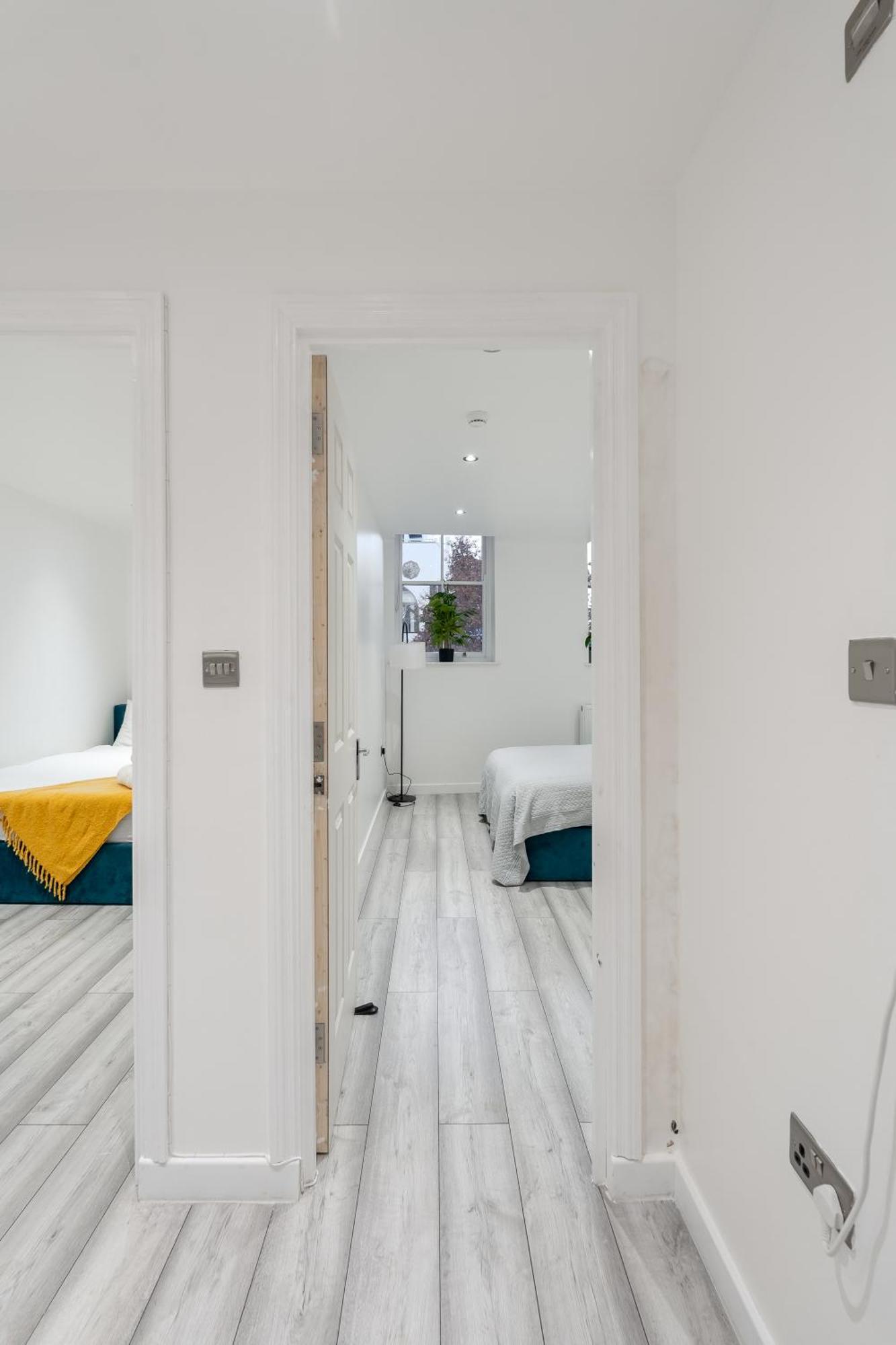 Apartamento Beautiful Flat Near - Entire Flat - Equipped Kitchen - Private Bathroom *