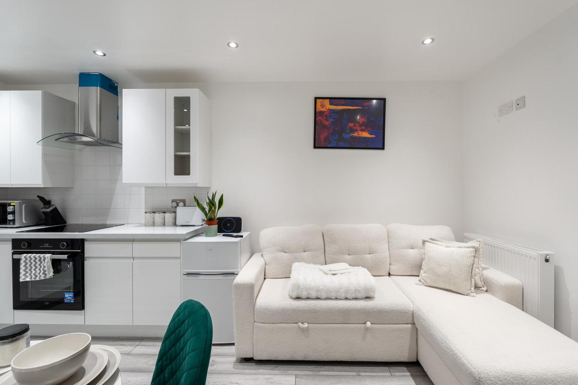 Beautiful Flat Near - Entire Flat - Equipped Kitchen - Private Bathroom Apartamento Londres