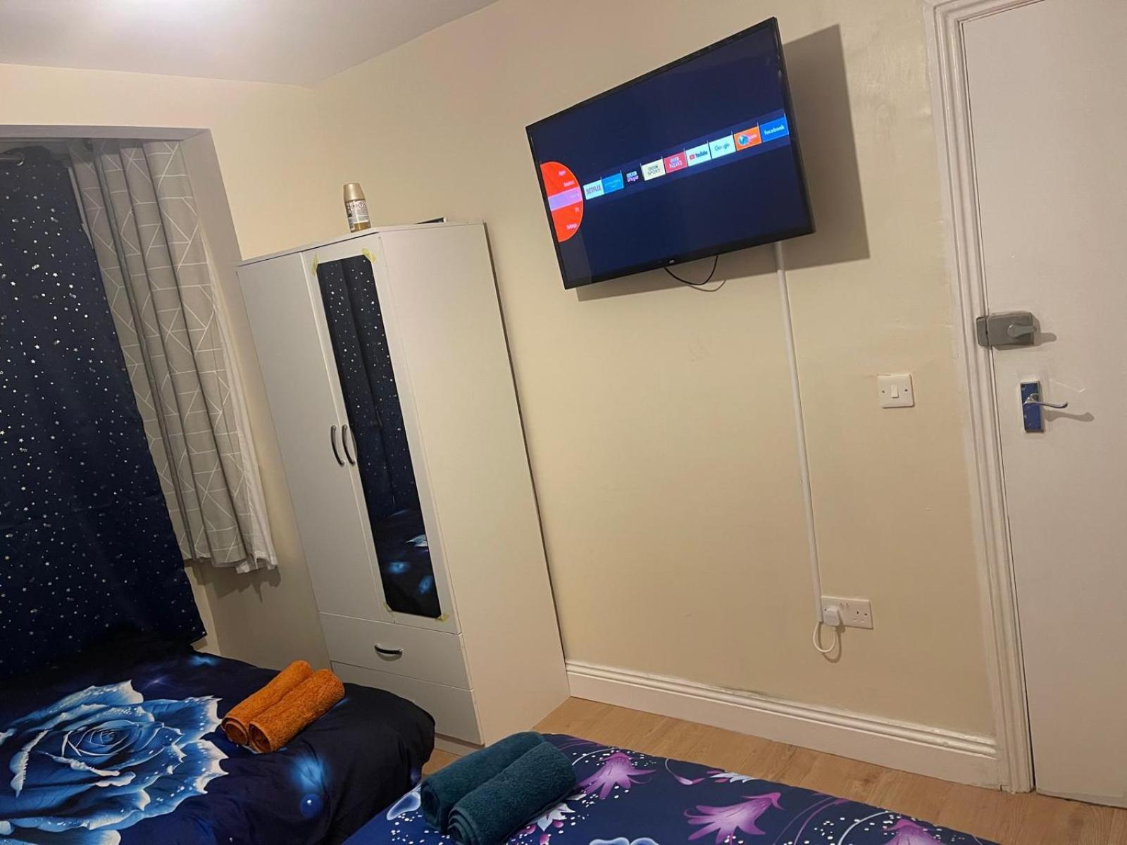 Habitación en casa particular Airport, Excel & 02 Arena Proximity House