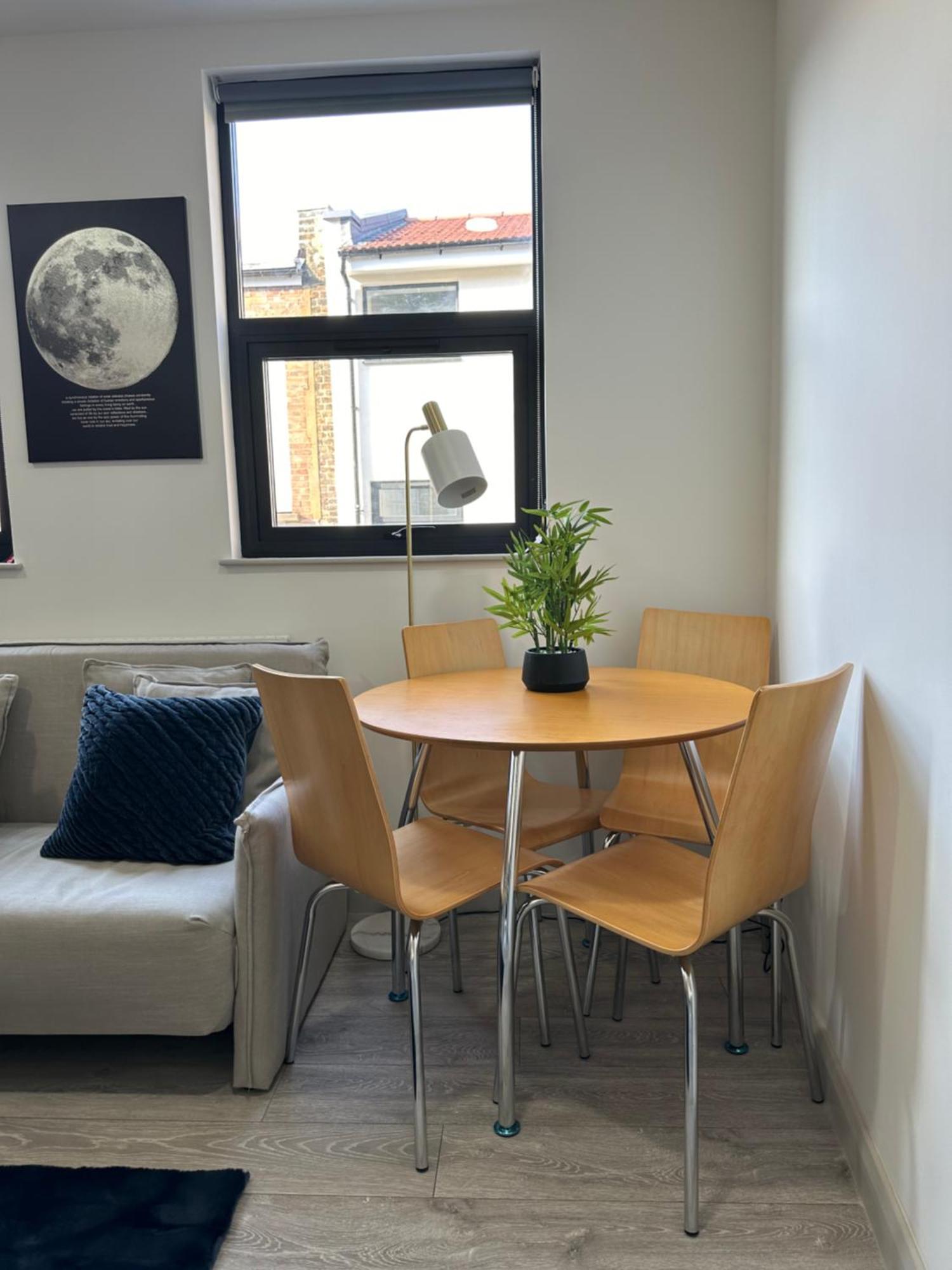 Apartment Luxury 1 Bedroom With Open Plan Kitchen For 6 Person In London! E1 London