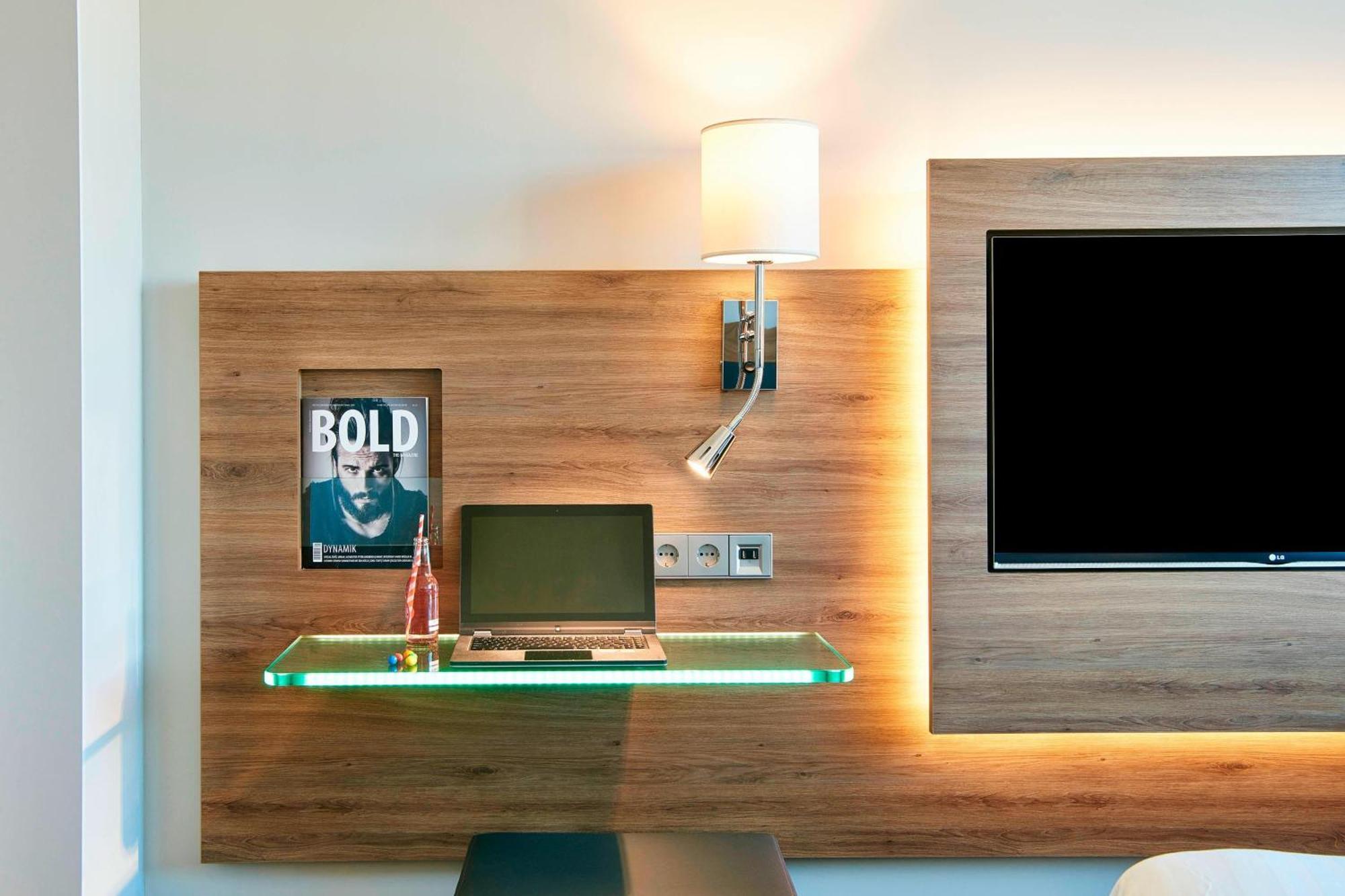 Moxy Stratford 4* Londres