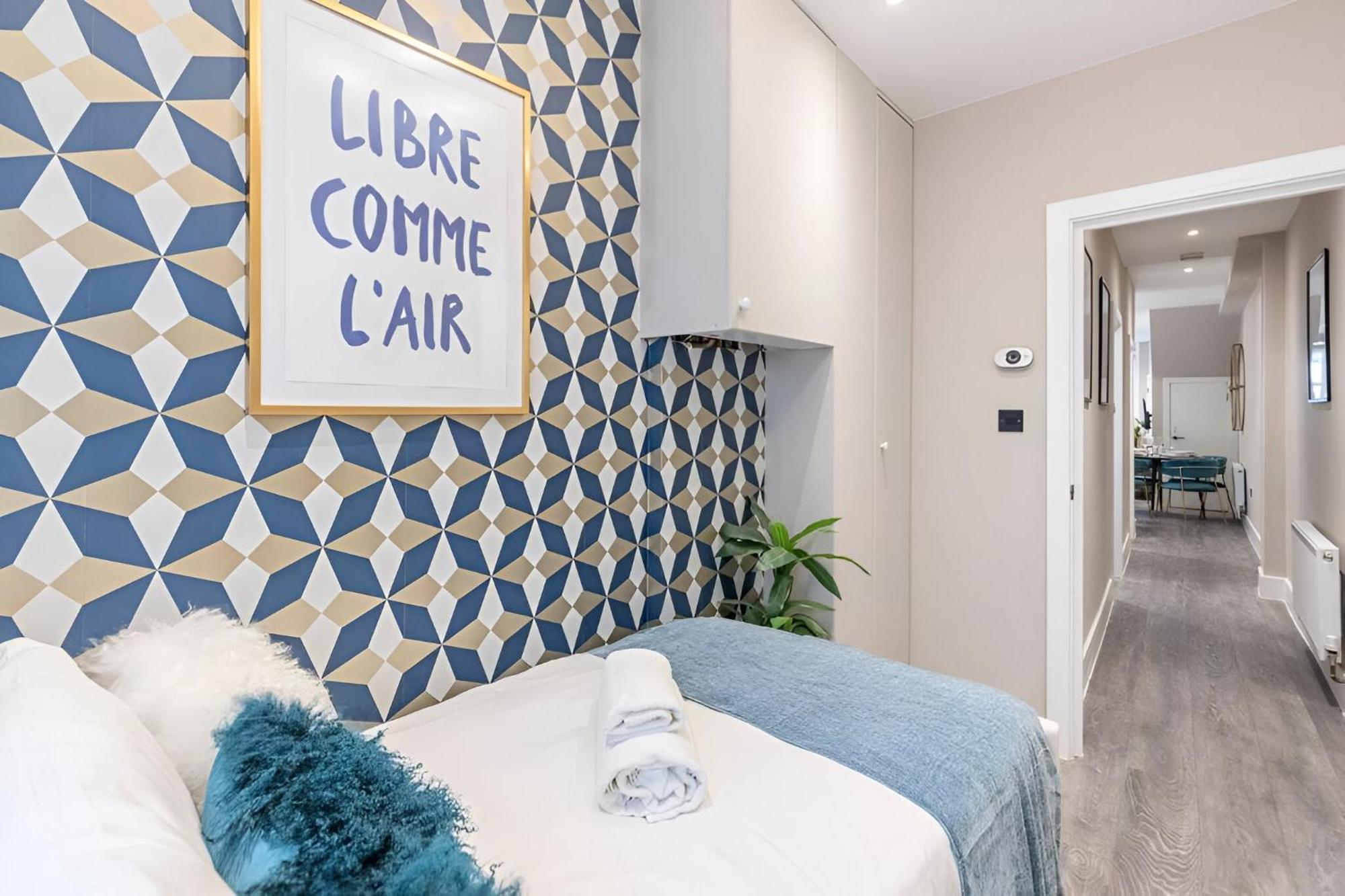 Stunning Flat With Jacuzzi Bath * Londres