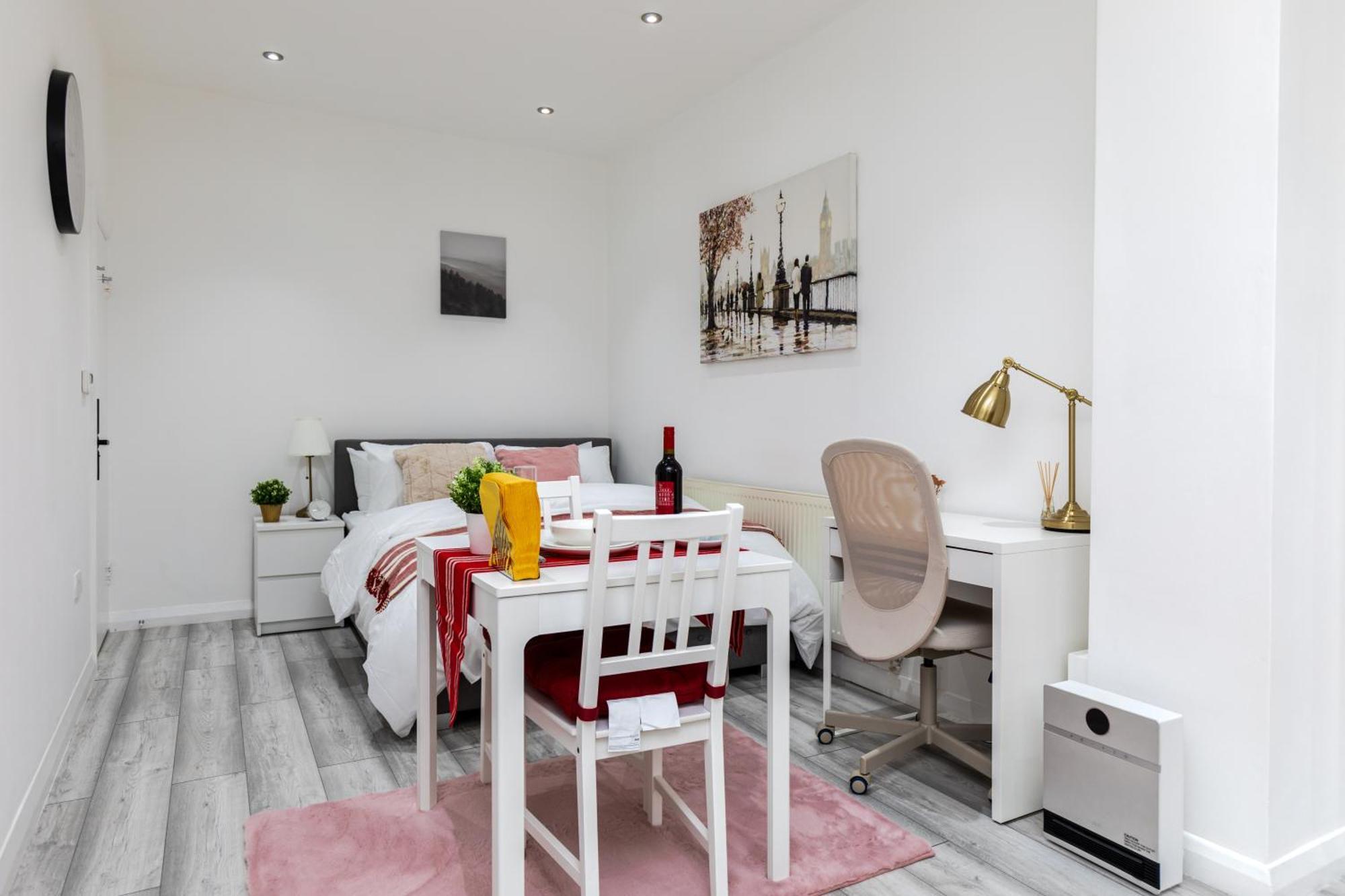 Deluxe - Airport & Excel Ideal For Long Apartment *
