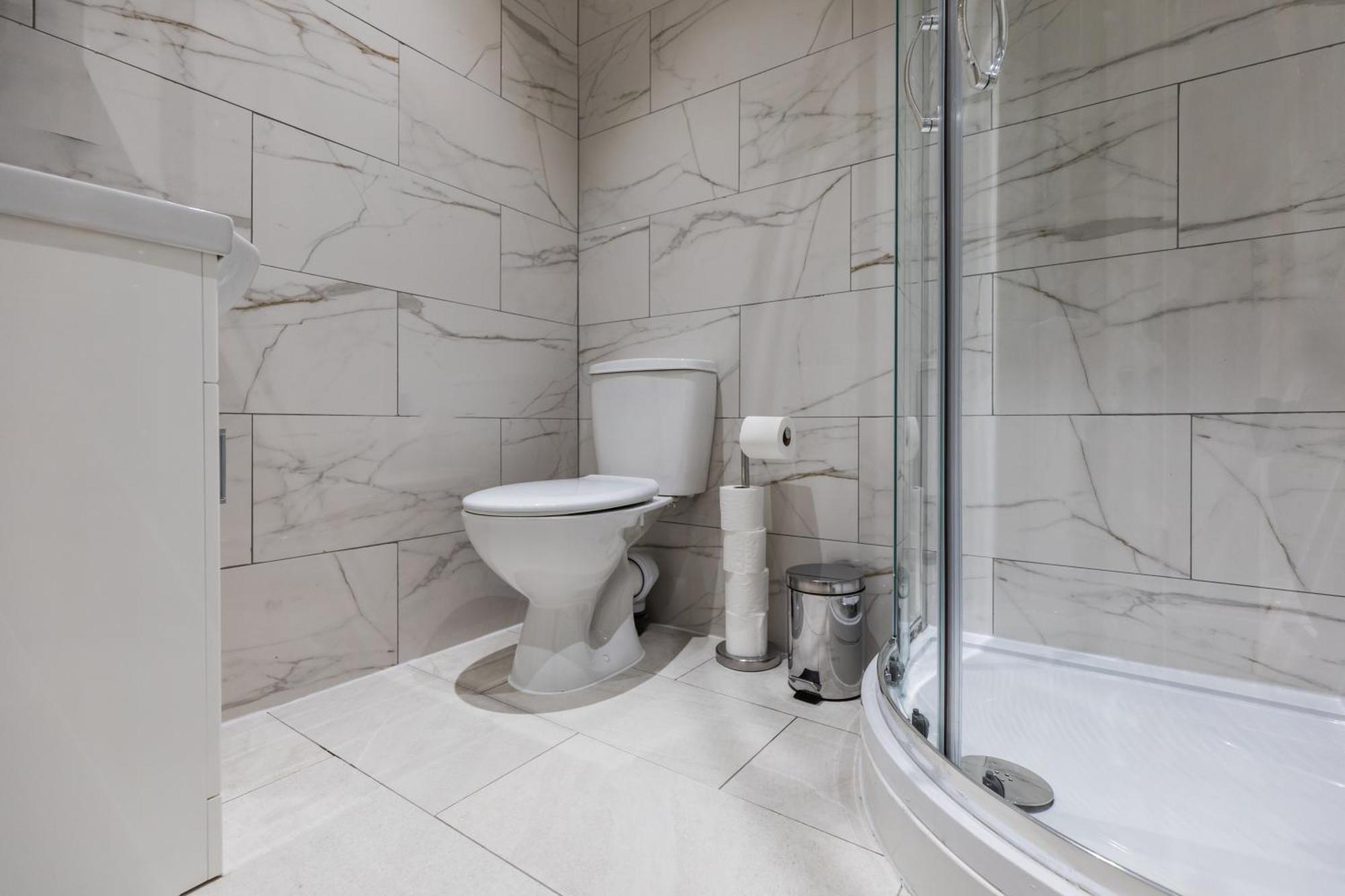 Deluxe - Airport & Excel Ideal For Long London