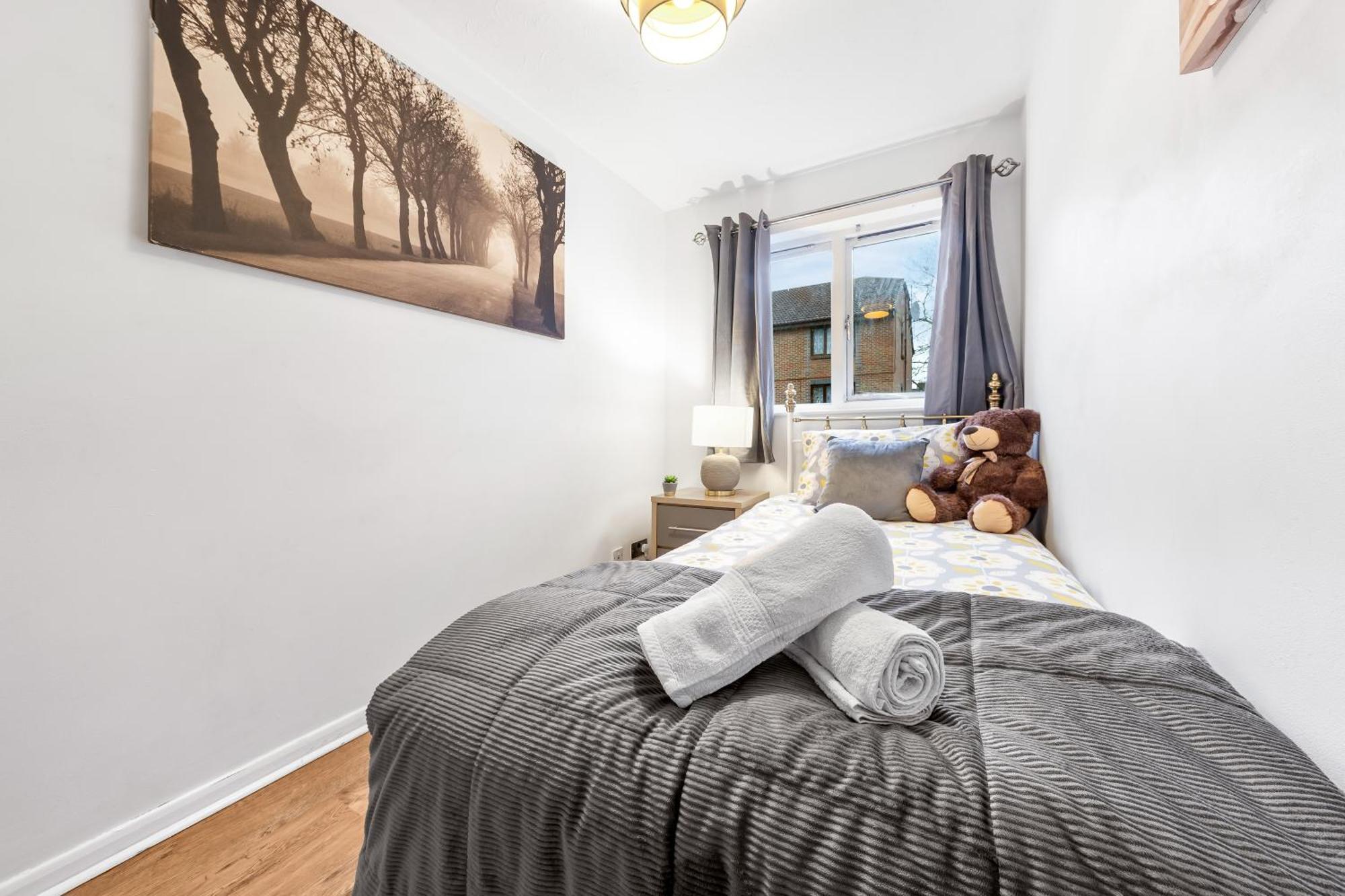 Appartement Luxe 2bed, Free Parking And Permit, Great Transport Links