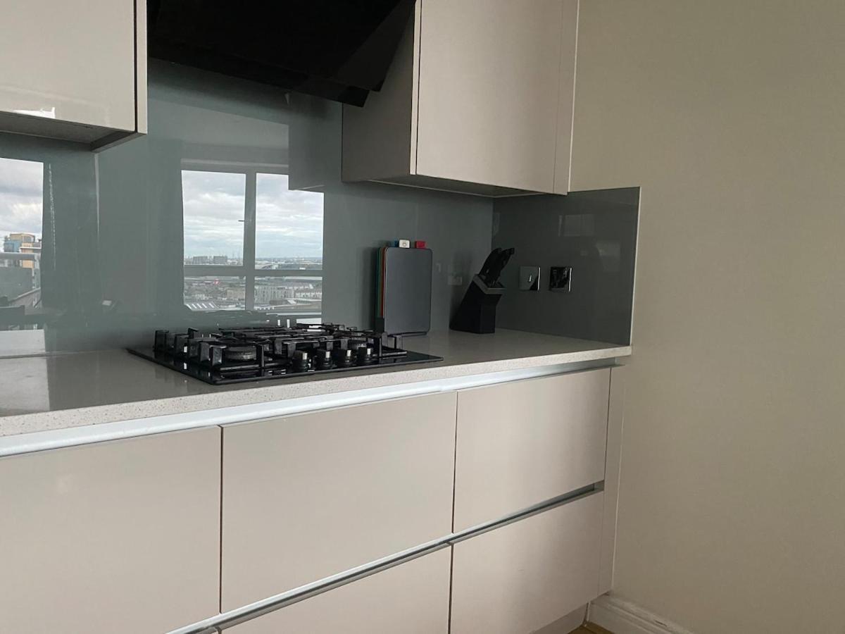 Appartement 2 Bedroom By The River Thames Londres