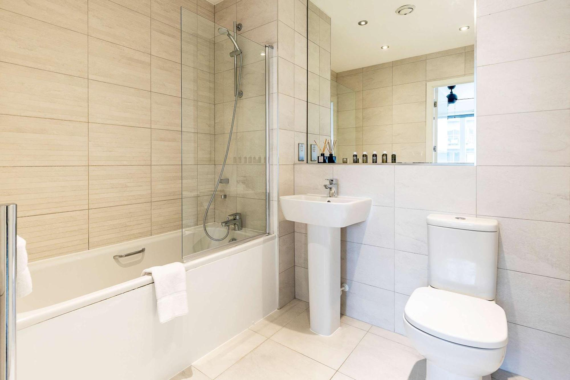 3br Poplar Views Of Canary Wharf Appartement