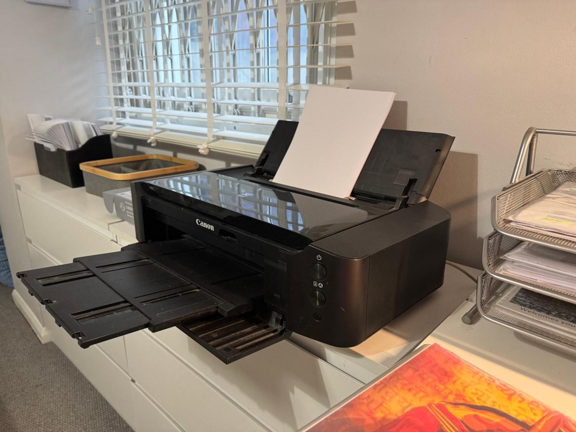 Garden Oasis Apartment: Central, Private & Parking Apartment London