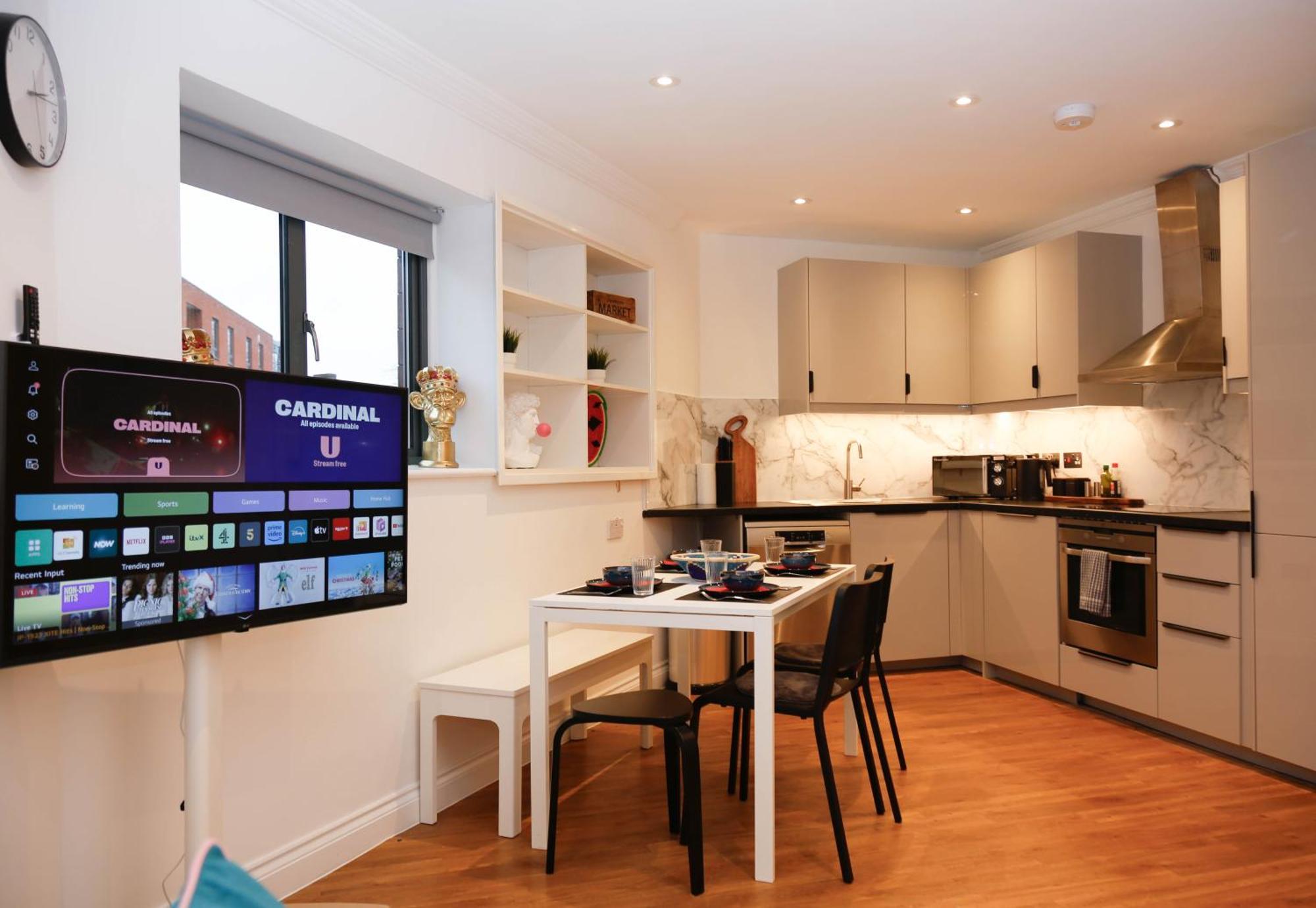 New Luxury In Location Next To Shops, Cafes, Bars & Metro Londres