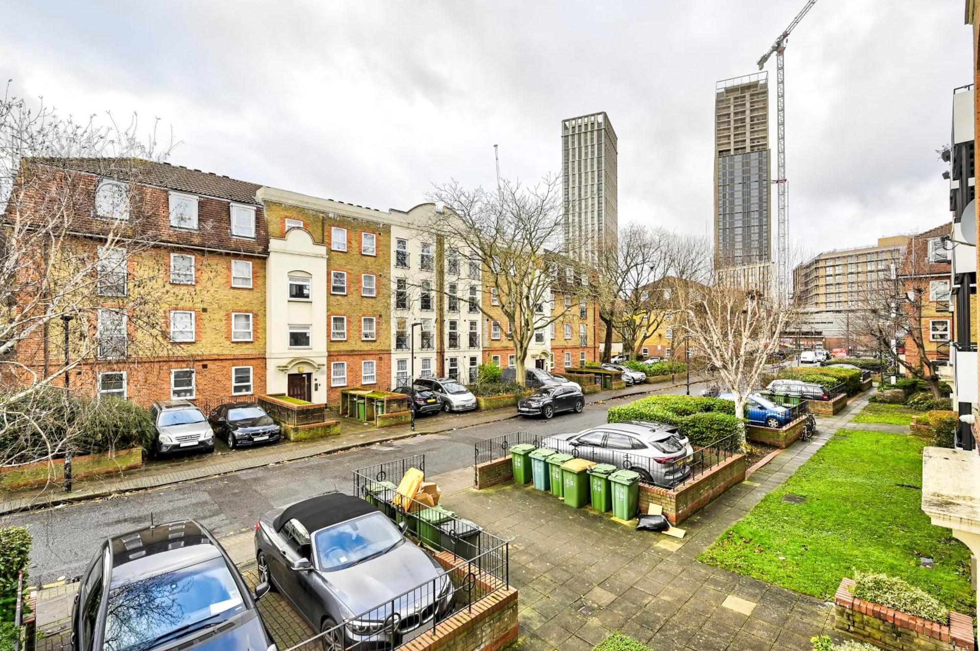 Appartement Cosy 1-Bed E15, Sleeps 4, 1 Min From Tube Station Near O2 Arena
